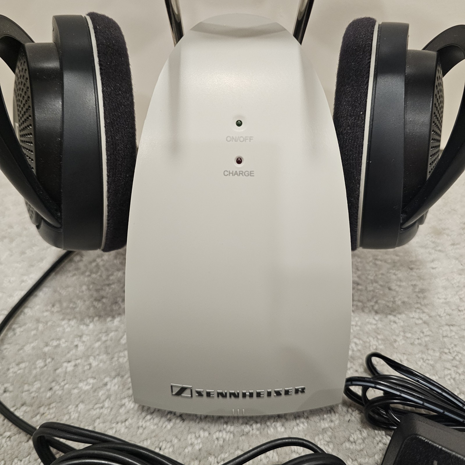 Sennheiser HDR 120 II Wireless RF Headphones Rechargeable w TR 120 II Base