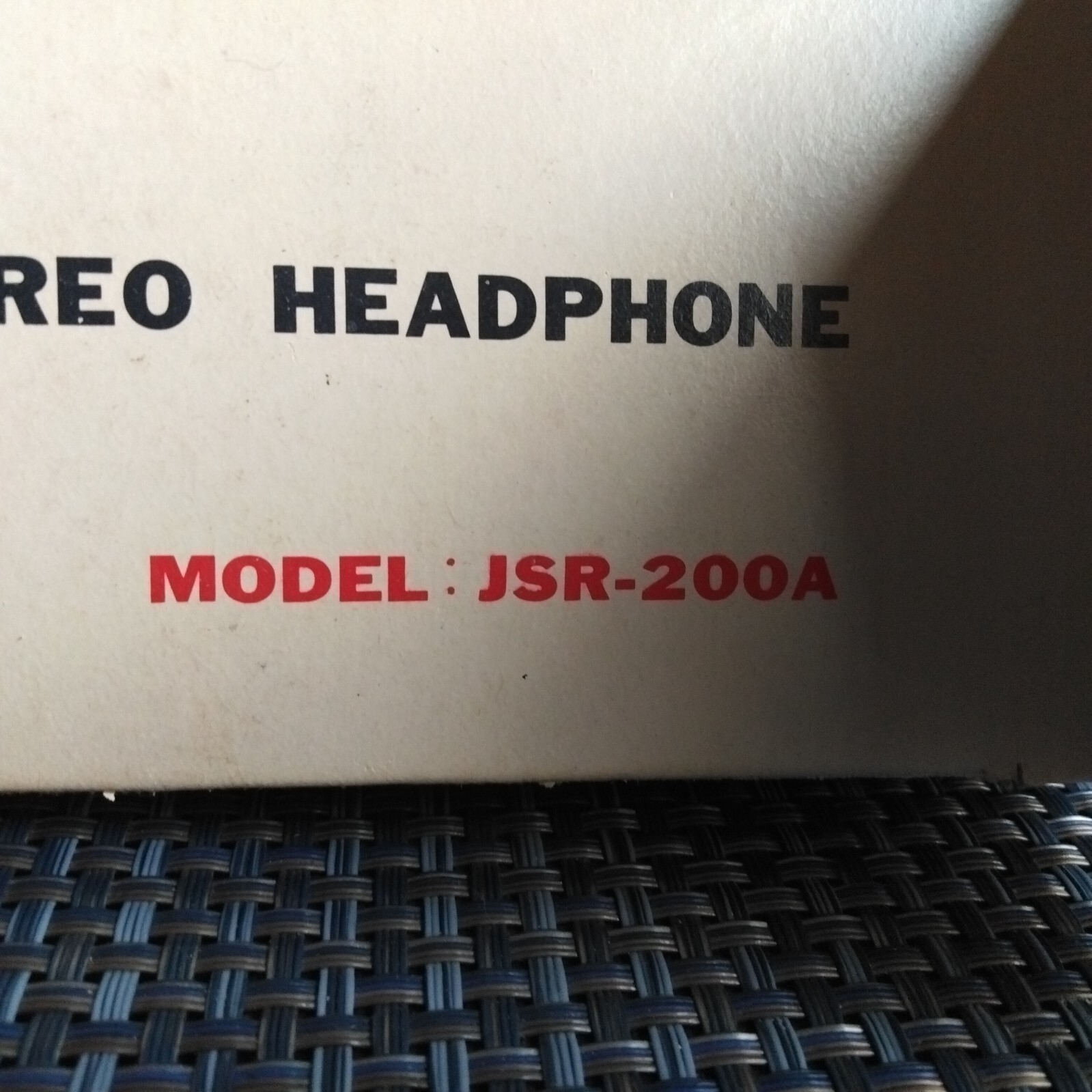 JSR -200A Stereo Headphones original box