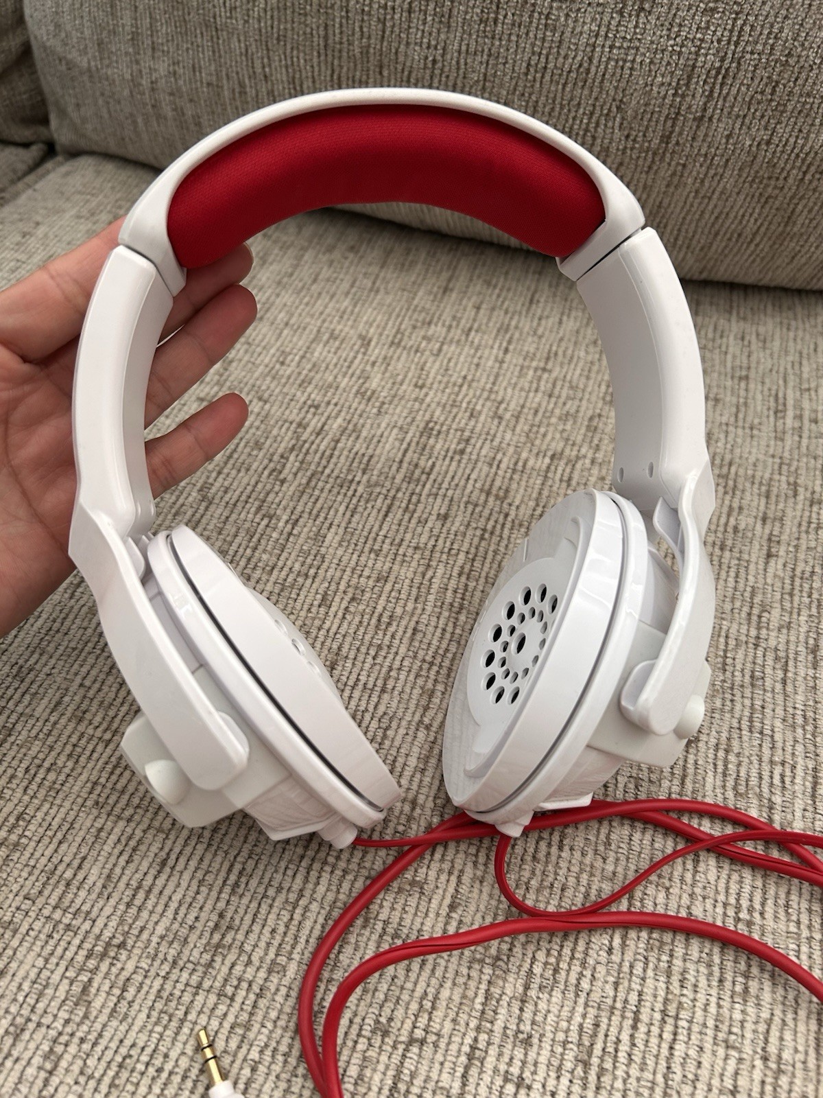 JVC XX Xtreme Xplosives Bass Over Ear Wired Headphones White Red*See Description