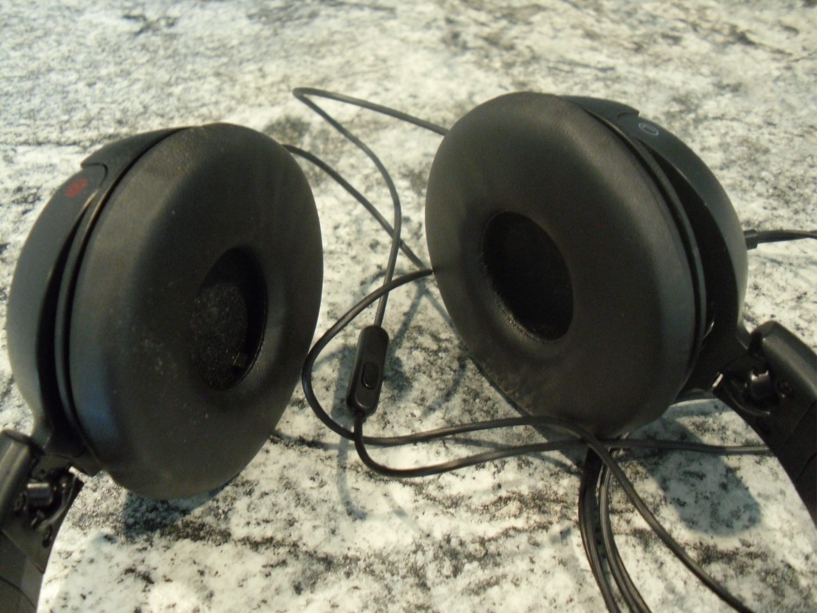 Sony MDR-ZX310 On the Ear Headphones – Black