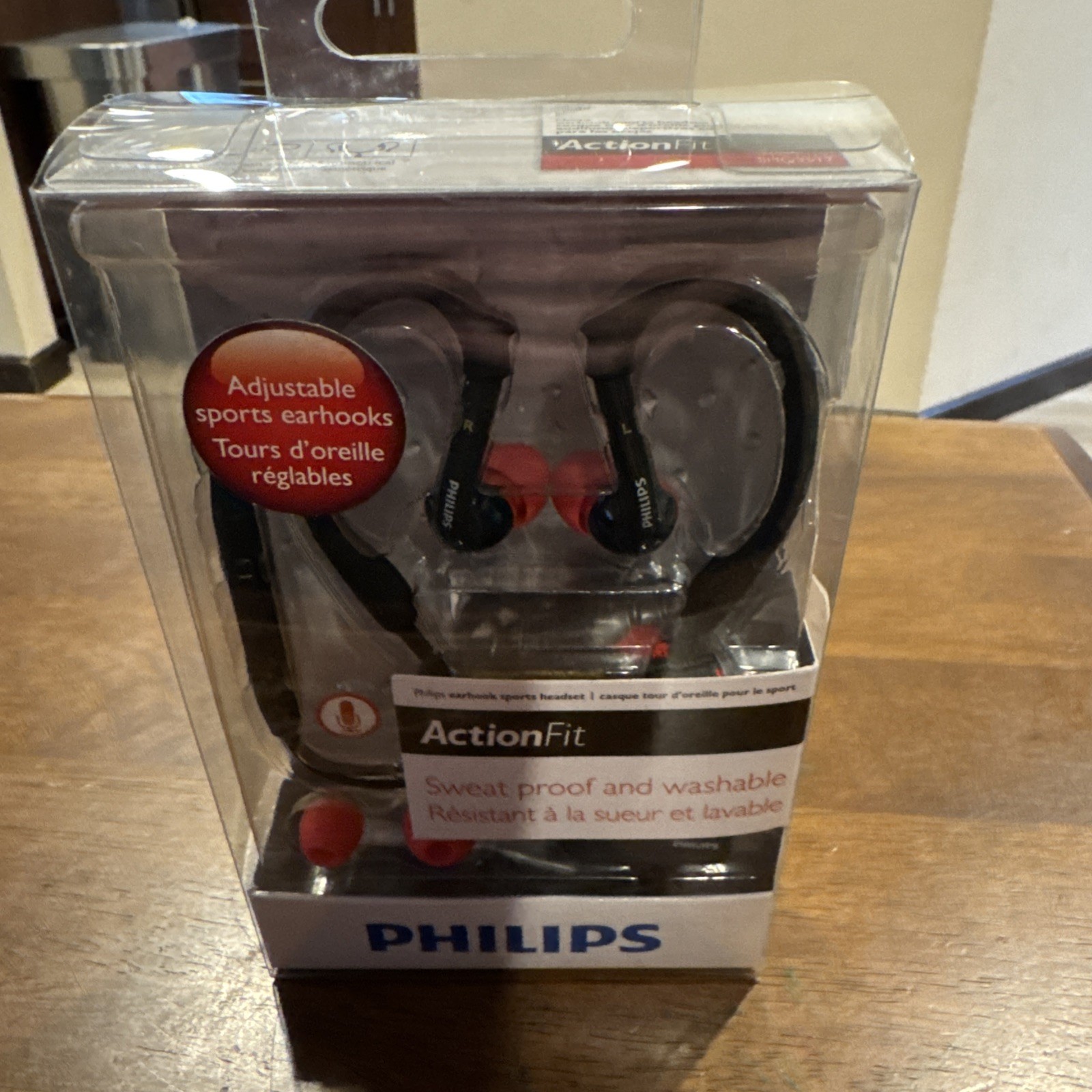 Philips ActionFit SHQ3017 Sweat proof Sports Headset with Volume Control Mic New
