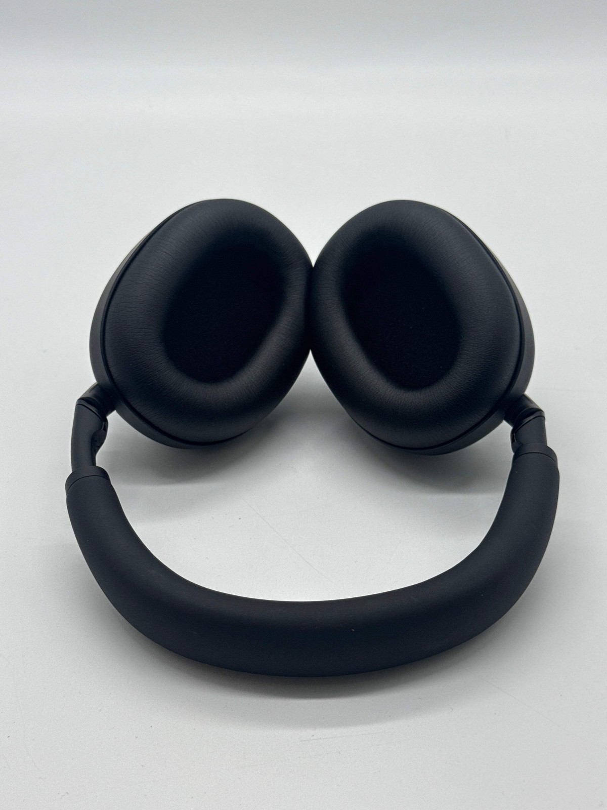 Sony WH-1000XM6 Wireless Noise Cancelling Headphones Used