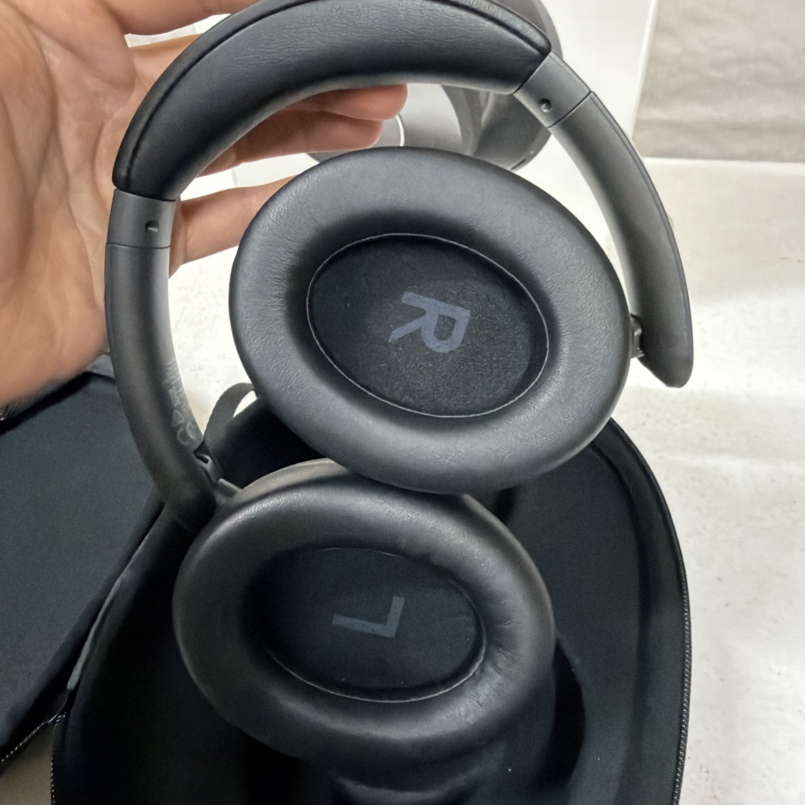 EarFun Wave Pro Active Noise Canceling Headphones Wireless Over Ear Black Hi-Res