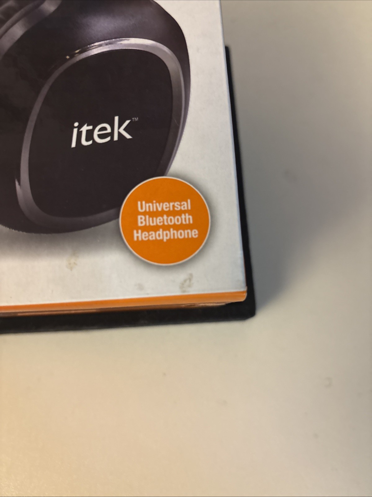 itek: HDTV Wireless Headphone Kit (New in Box) Bluetooth Personal Listening. New