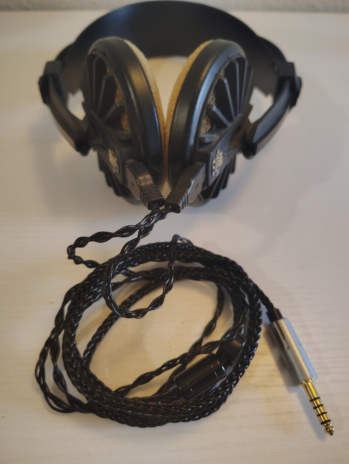 Sennheiser HD420 Wired Vintage Headphones 4.4mm Balanced Cable
