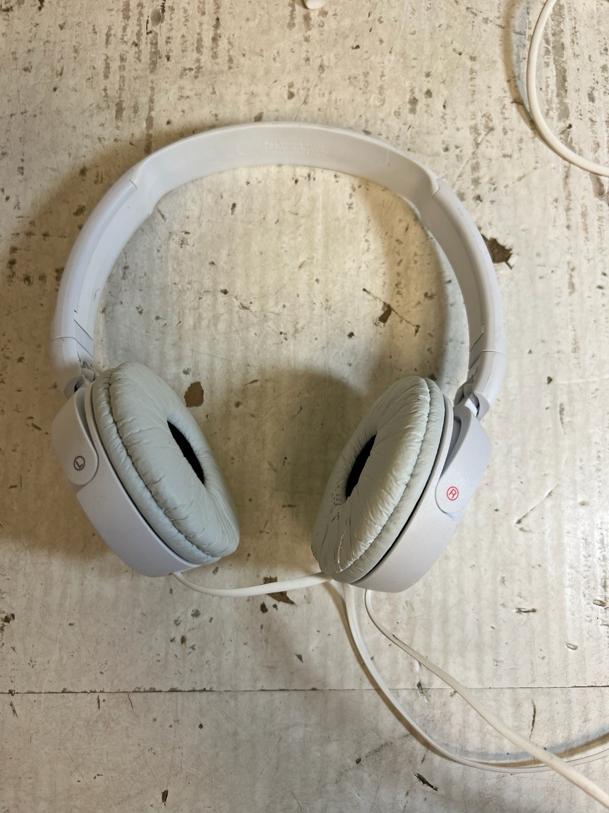 Sony MDR-ZX110 Ear-Pad (On the Ear) Headband Headphones – White – Tested