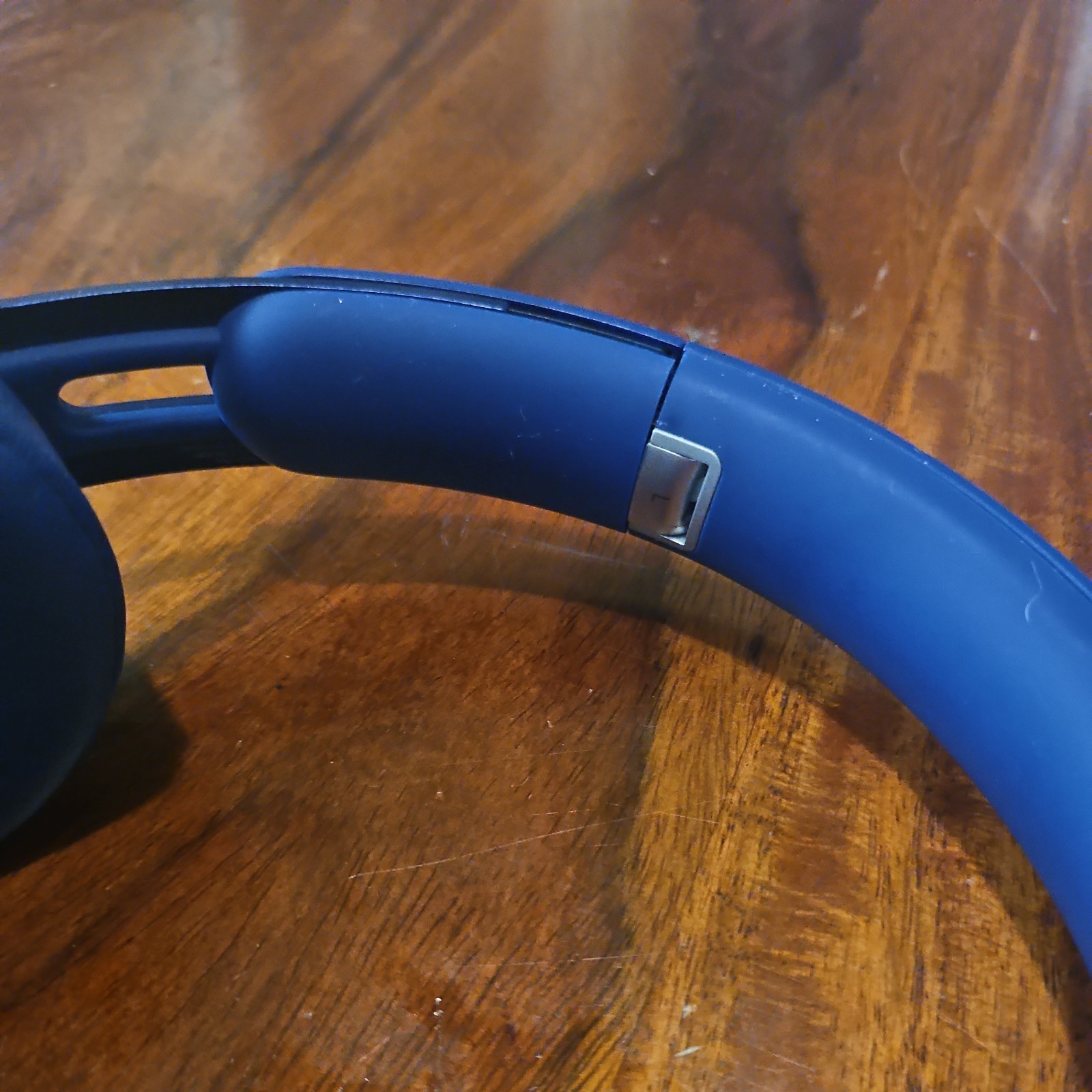 Beats Solo Pro Beats Wireless Headphones A1881 Dark Blue Tested Working