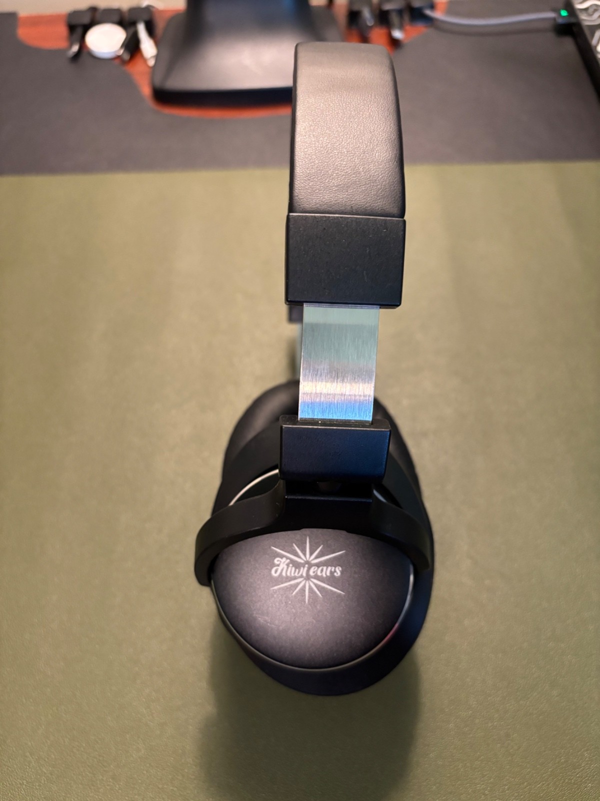 Linsoul Kiwi Ears Division Over Ear 40mm Dynamic Driver Monitoring Headphone