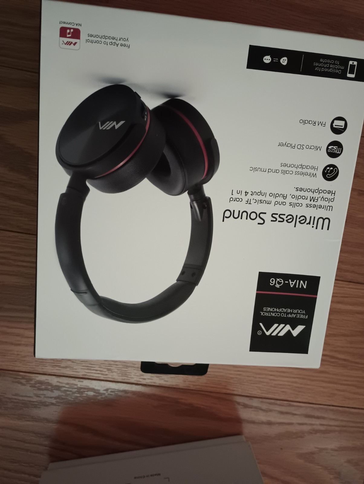 NIA Headphone Lot