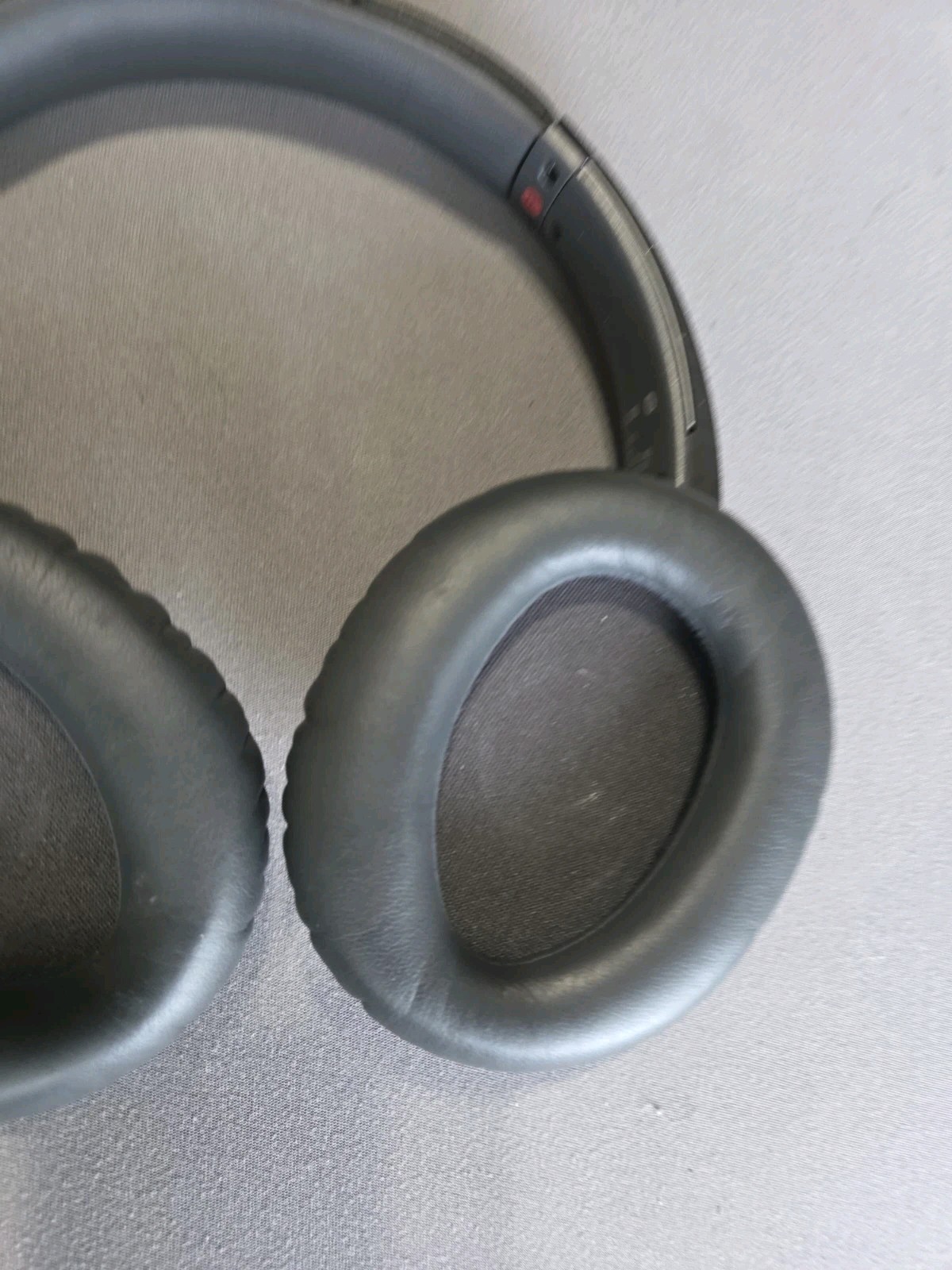 SONY WH-CH700N Wireless Noise Canceling Over-ear Headphones (Gray) – TESTED