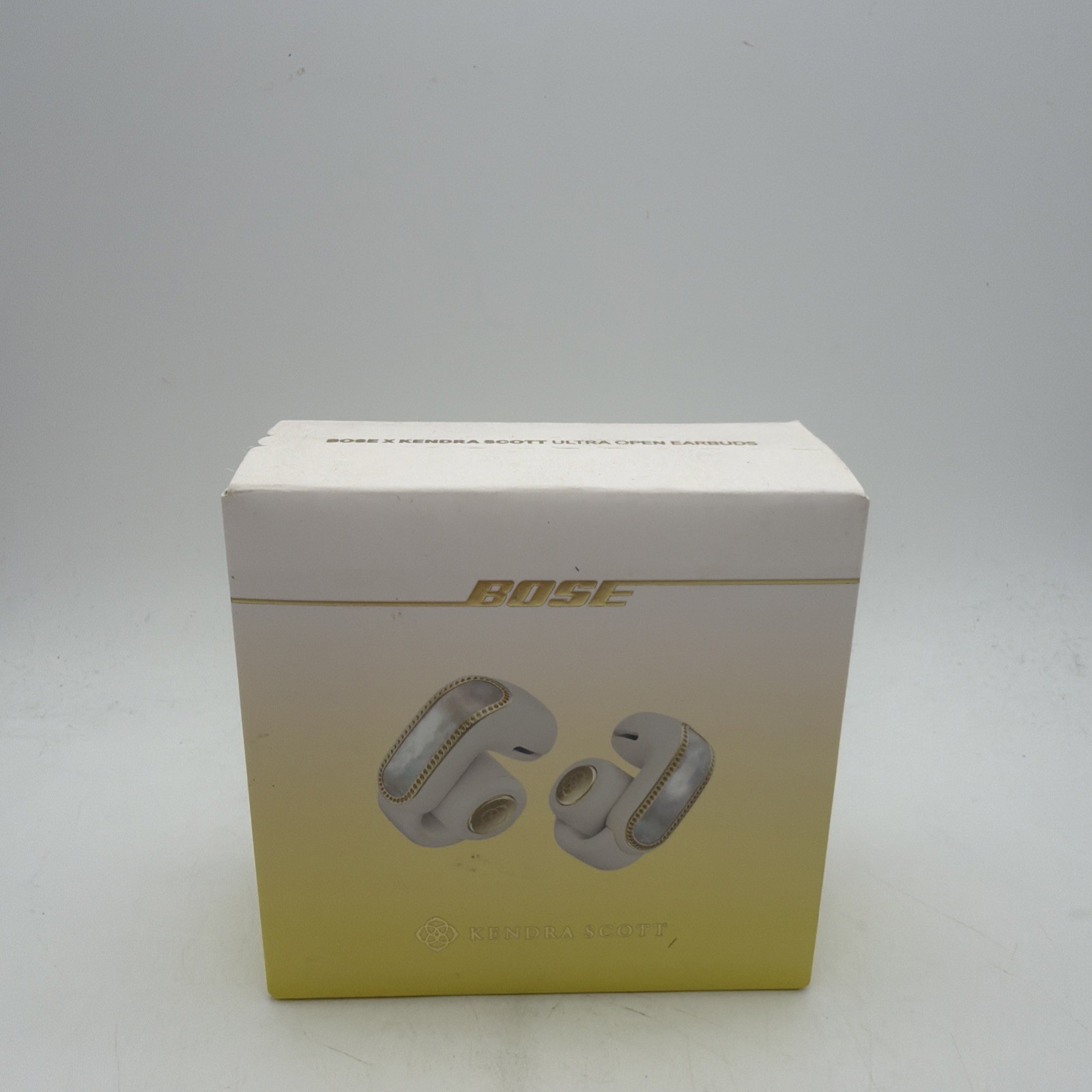 NEW Bose x Kendra Scott Ultra Open Earbuds – Mother of Pearl