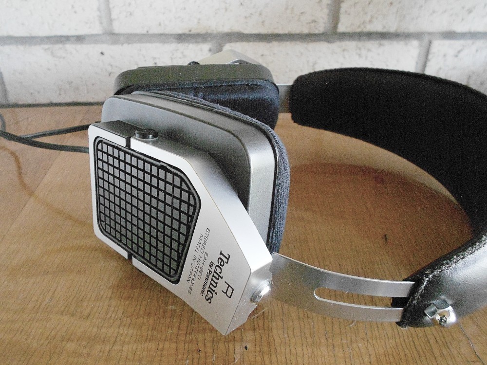 Panasonic TECHNICS EAH 820 planar Vintage Headphones Fostex Focal Factory pack