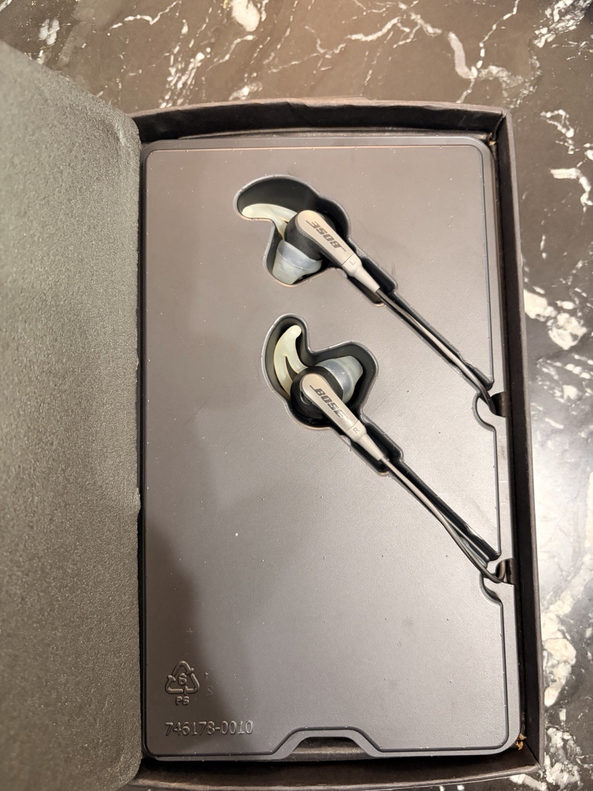 Bose SoundSport In-Ear Wired Headphones Gray – With Box & Manuals – USED
