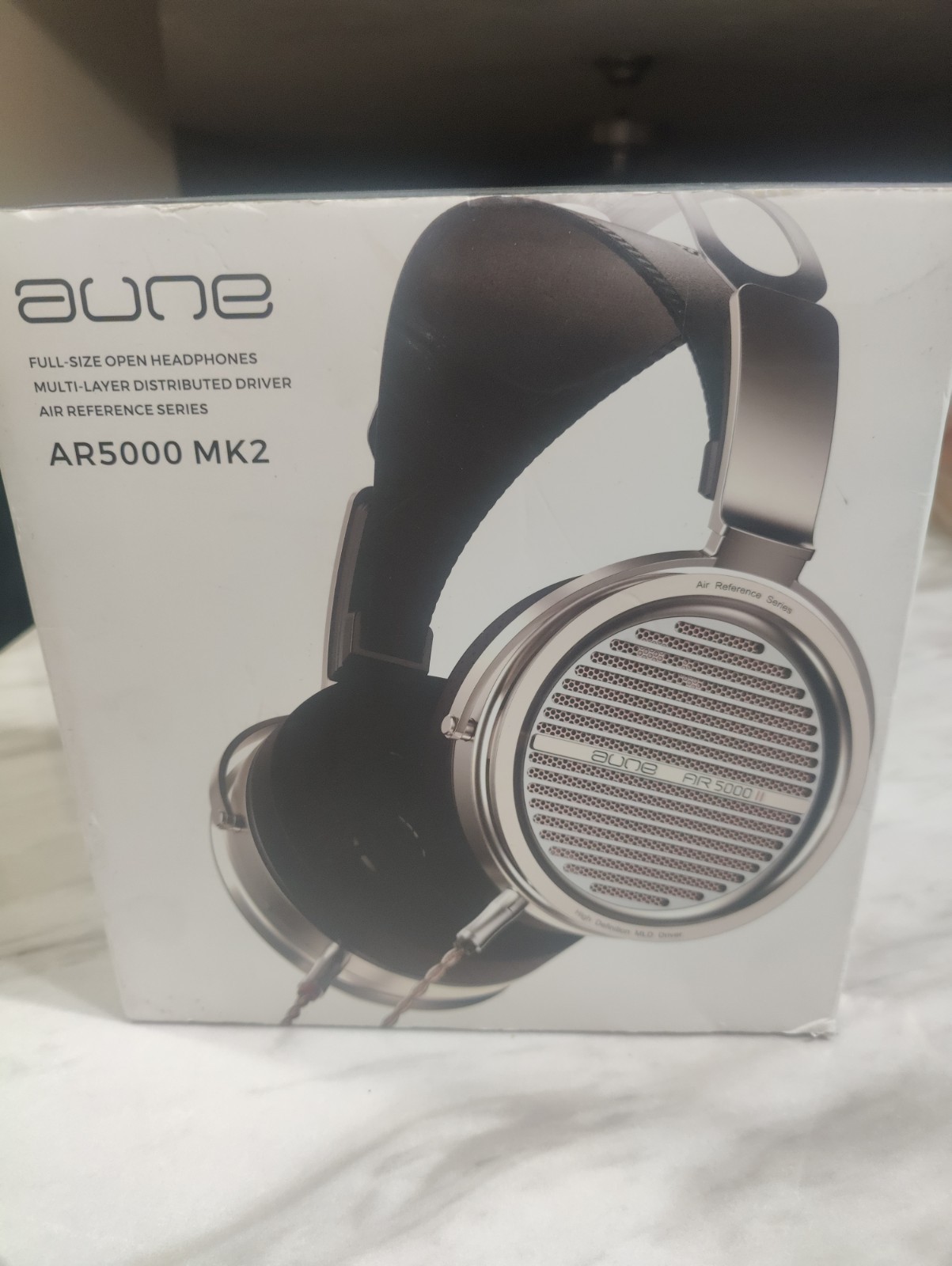 Aune AR5000 Open-Back Headphones — Champagne Gold Corner Of Box Has A Tear