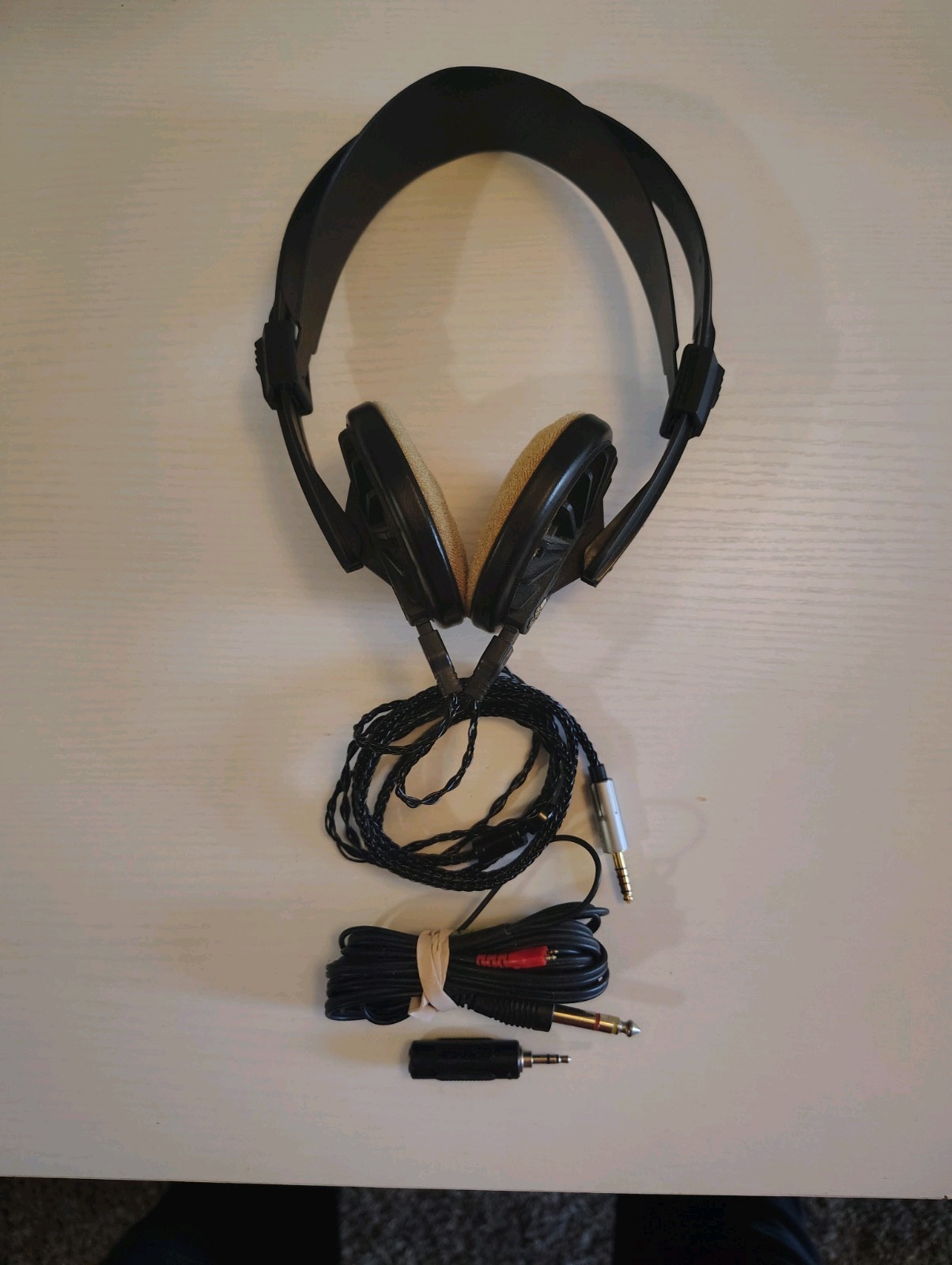 Sennheiser HD420 Wired Vintage Headphones 4.4mm Balanced Cable