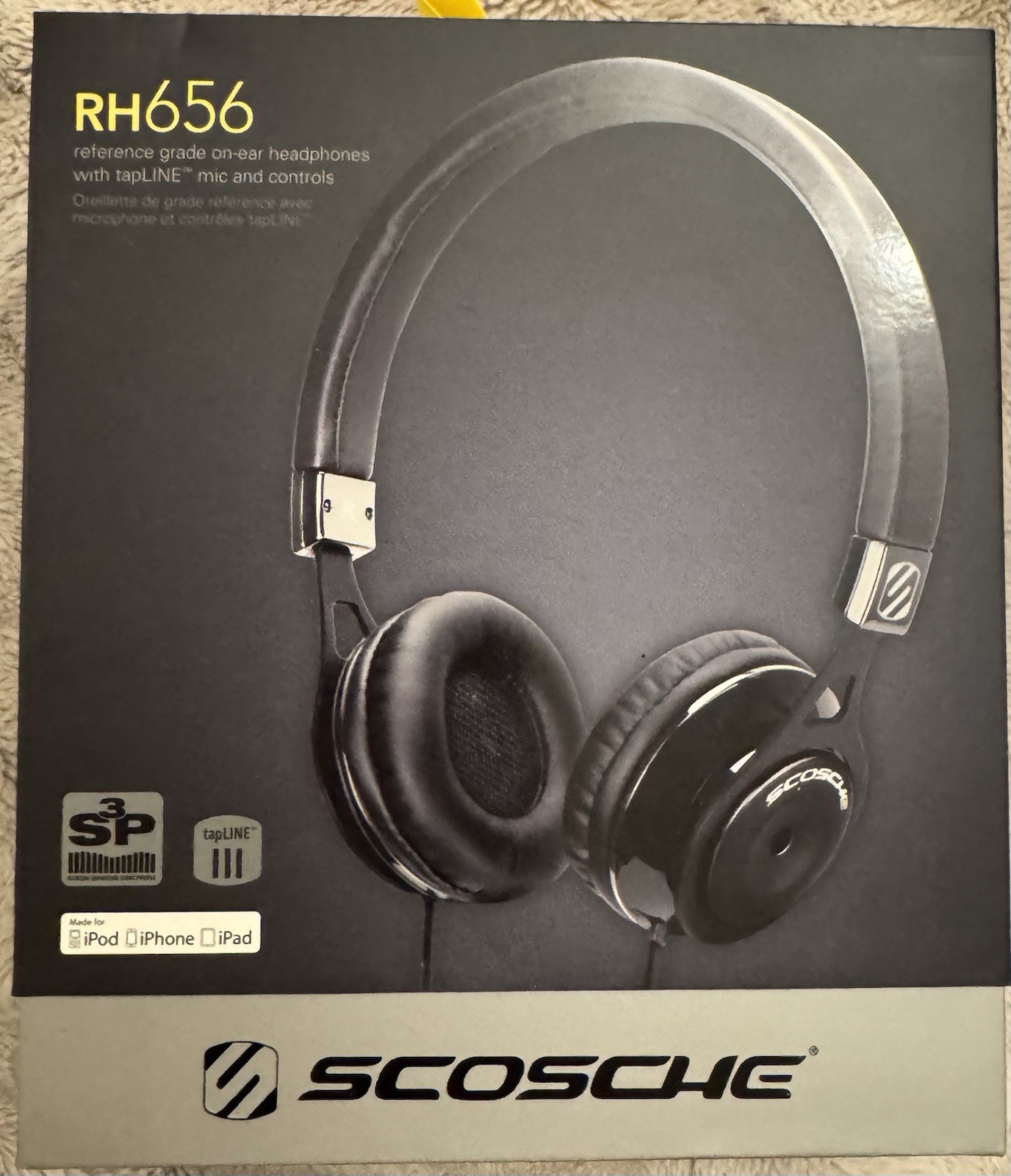 Headphones Reference Grade Over-Ear, tapLine Mic/Controls, Scosche RH656 Blk NEW