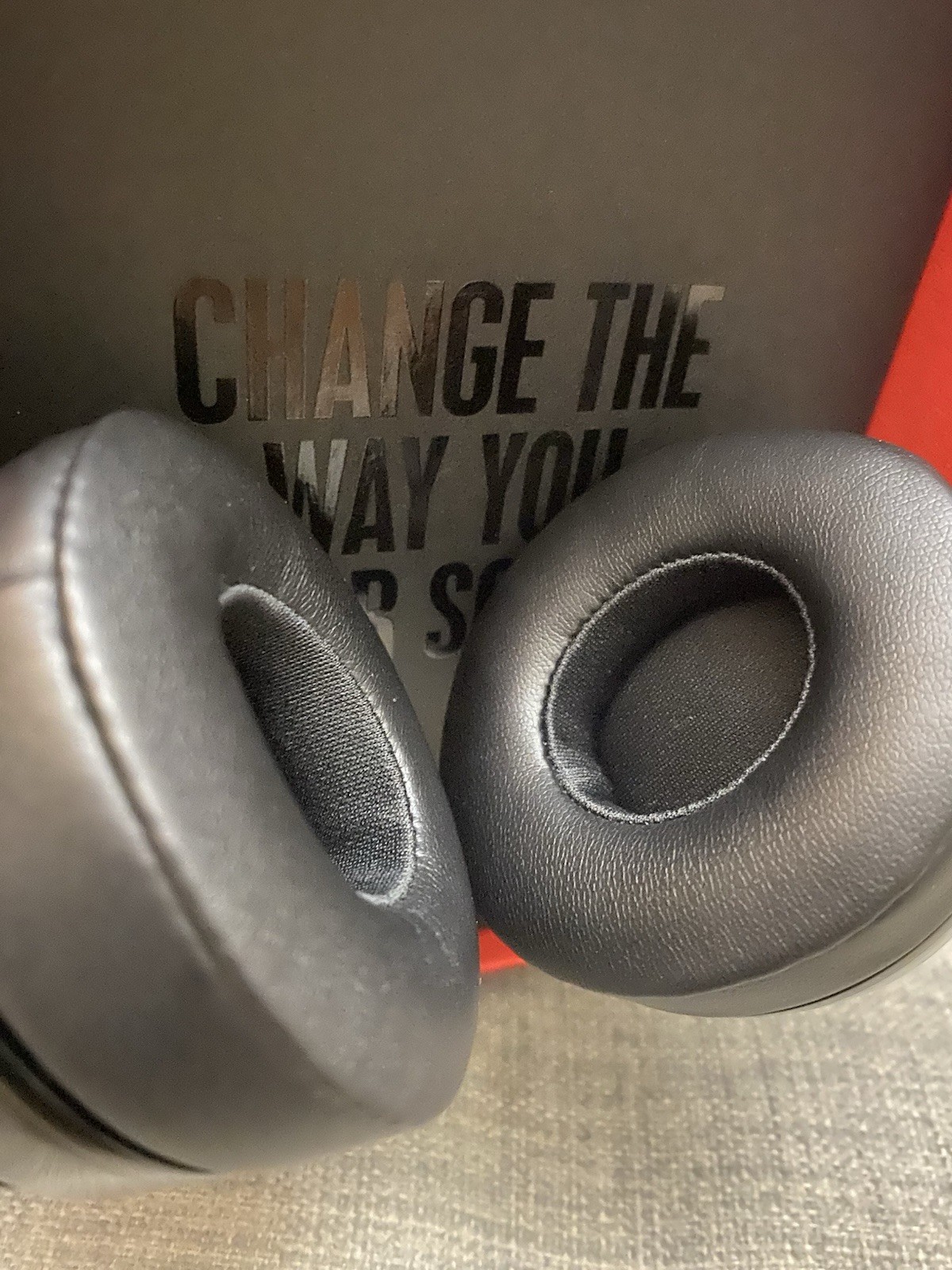 Beats by Dr. Dre Solo3 Over the Ear Headphone – Gloss Black