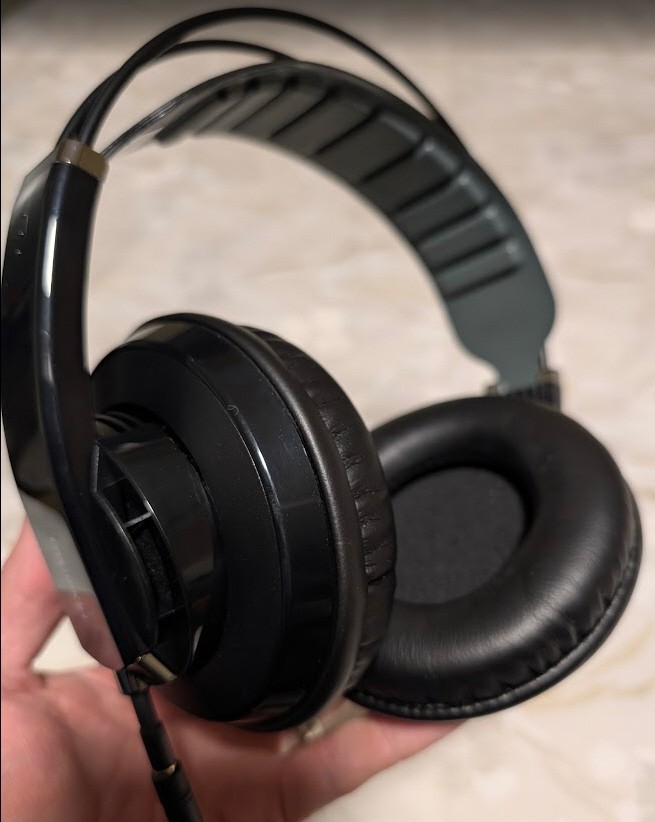 Superlux HD-681 EVO Semi-Open Circumaural Monitoring Headphones HD681EVO
