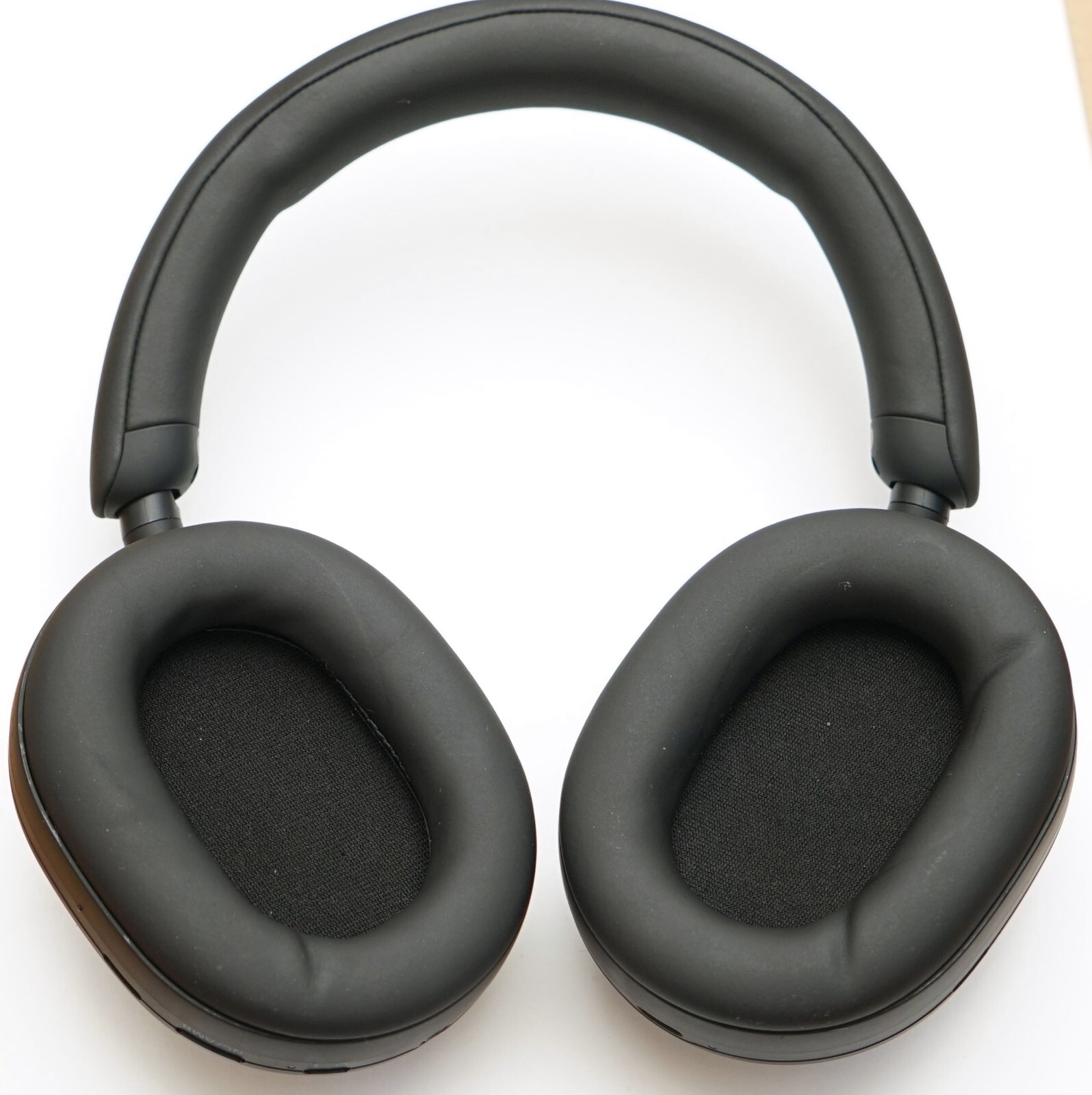 Sony WH-1000XM5/B Wireless Noise Canceling Bluetooth Headphones WH1000XM5 Black