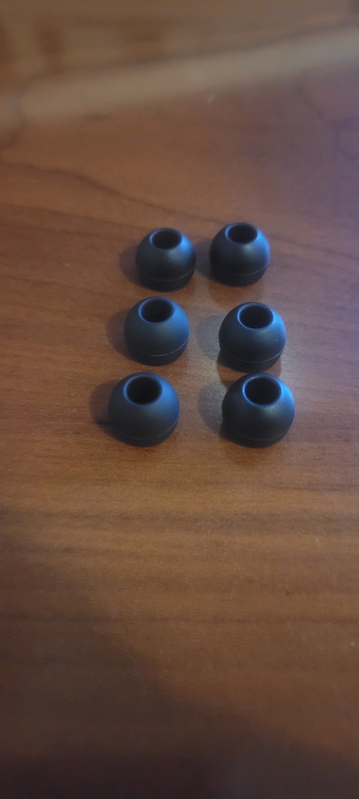 HiFiGo Divinus Velvet Silicone Earphones, Nozzle Size 3-5mm [Size MS] 9 tips.
