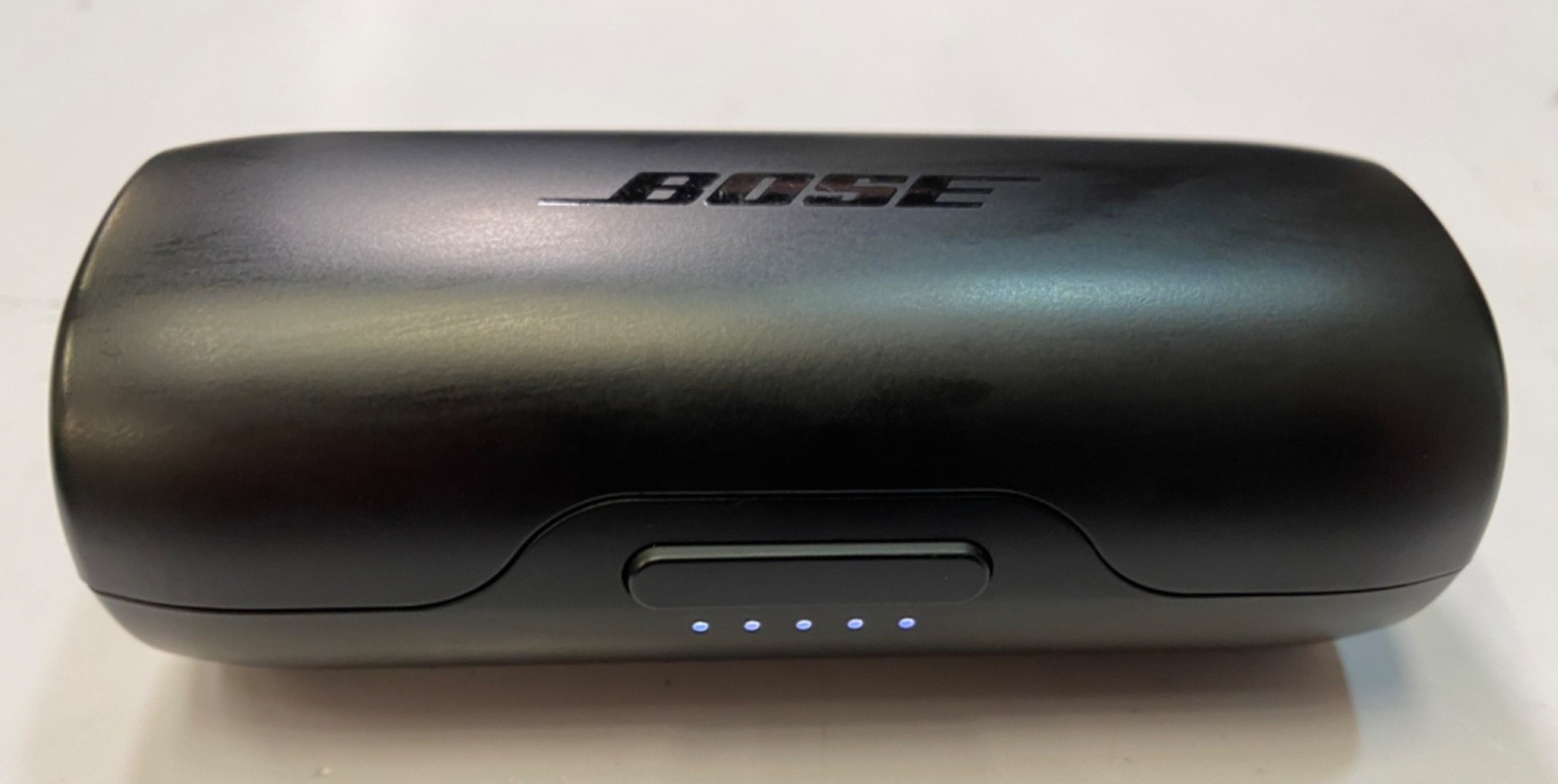 Bose SoundSport Free Wireless Bluetooth Earbuds Headphones *TESTED WORKING