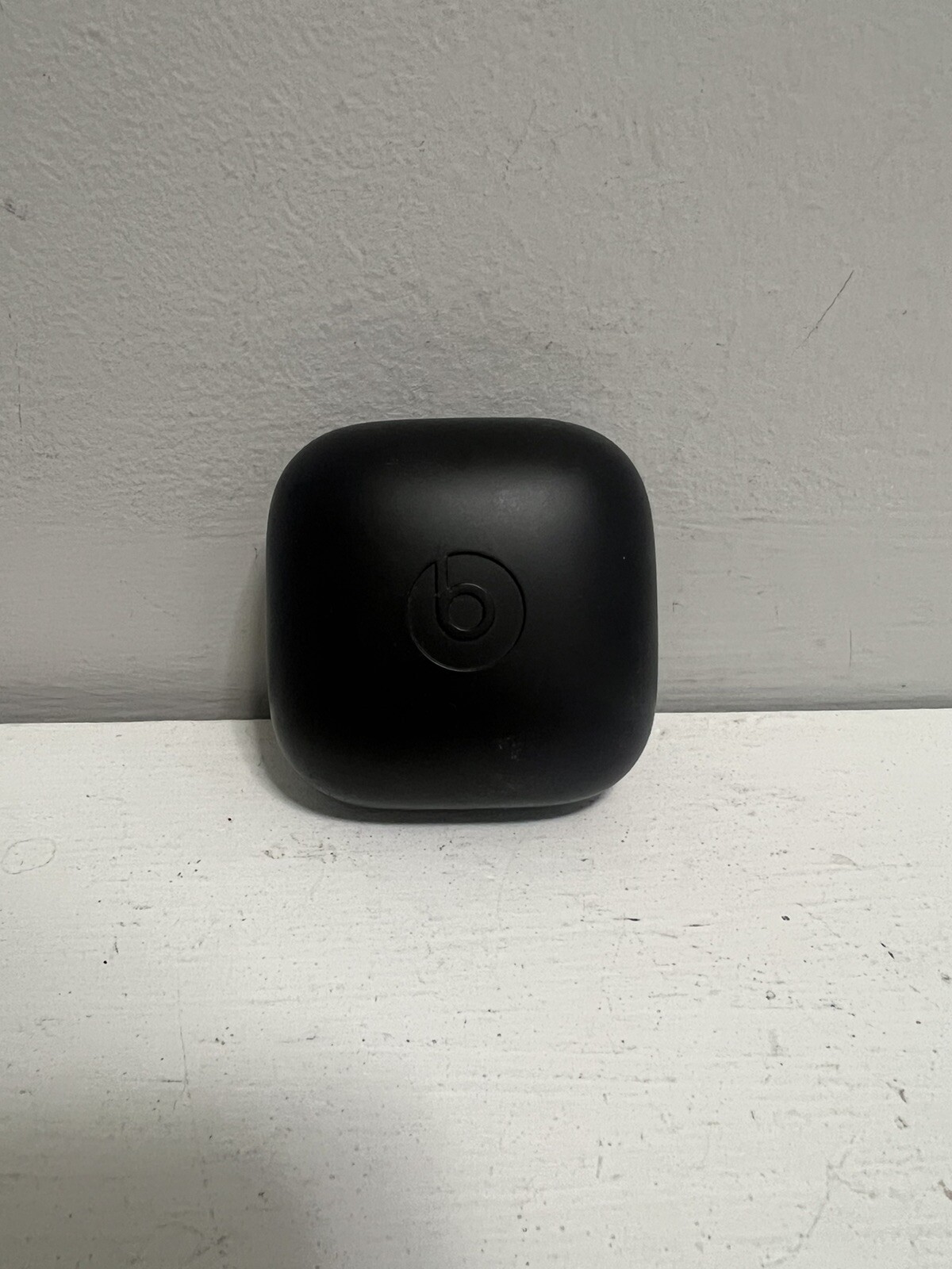 BEATS BY DR. DRE WIRELESS EARBUDS BLACK A2048 *CHARGER Not INCLUDED, Tested
