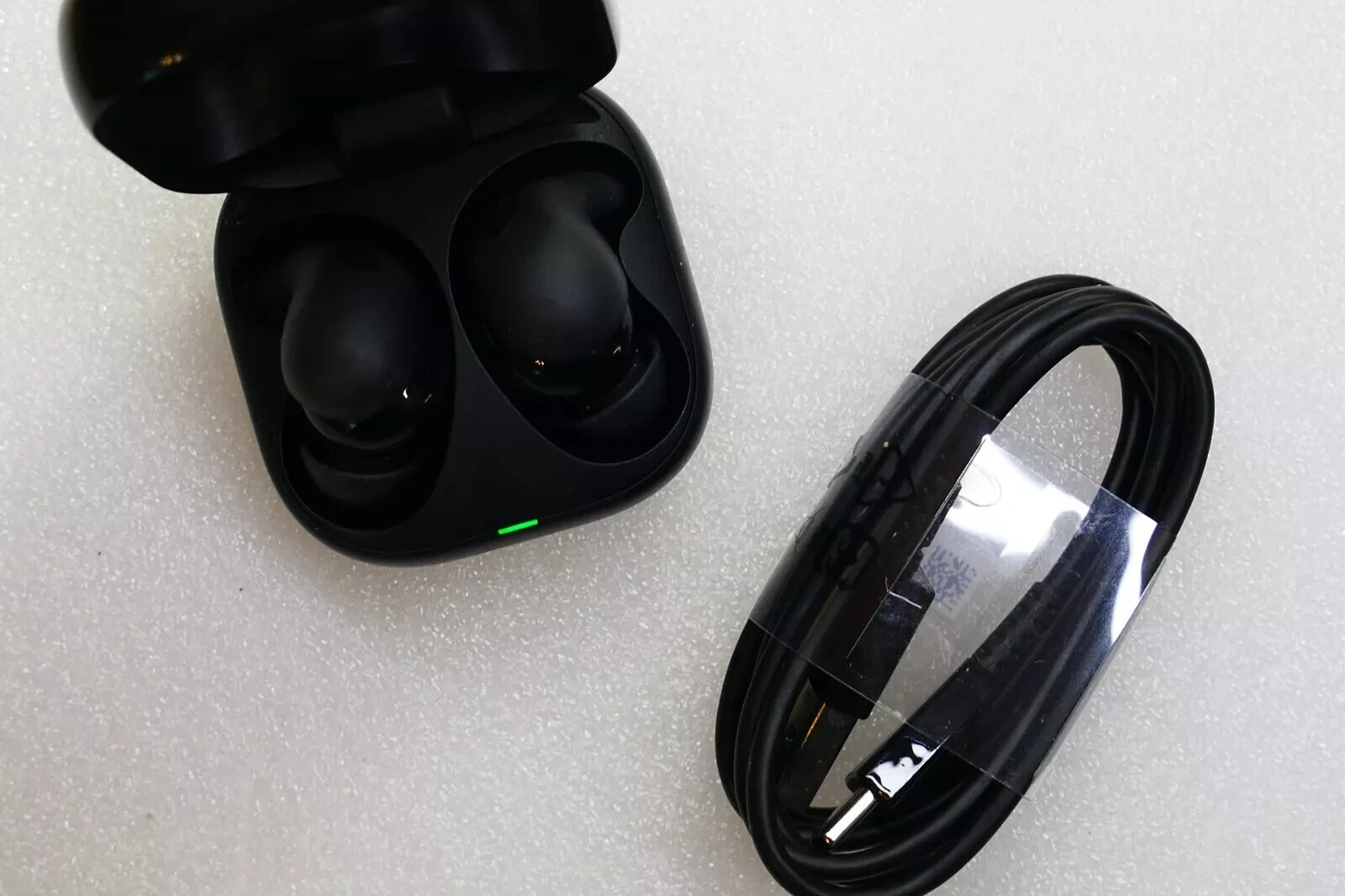 SONY LinkBuds Fit WF-LS910N Wireless Noise Canceling Earbuds – Black WFLS910N/B