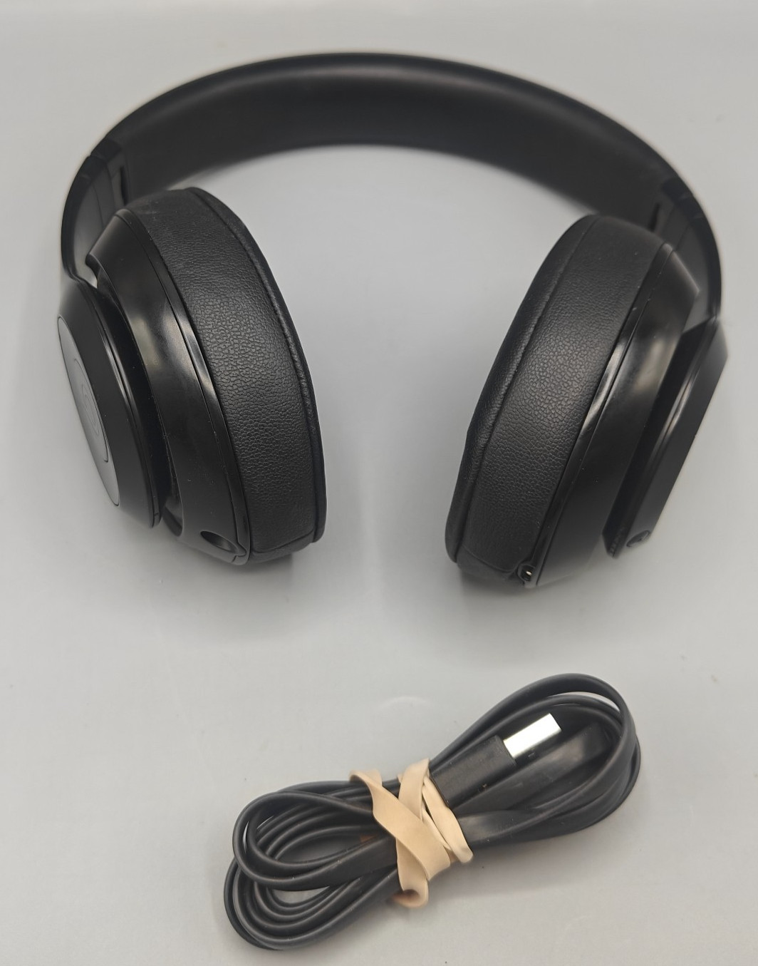 Beats by Dr. Dre Studio3 Over the Ear Wireless Bluetooth Headphones