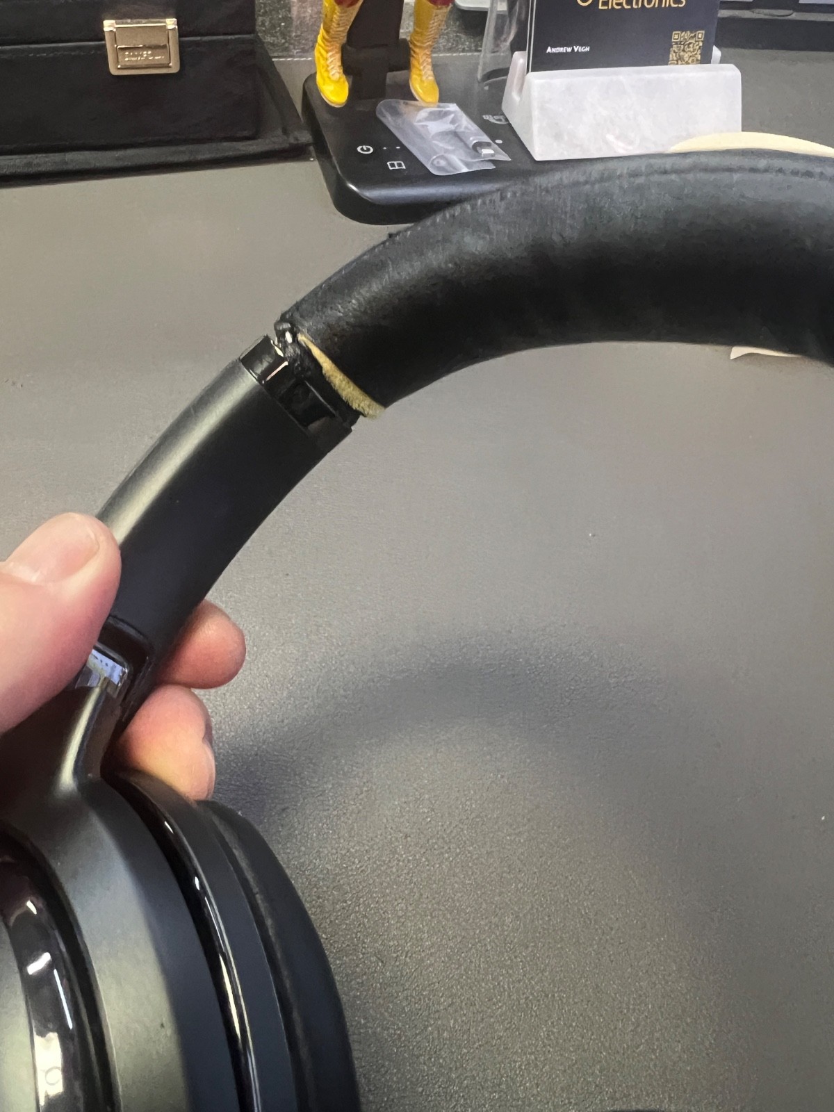 JBL Tour One M2 Wireless Over-Ear Headphones-GRADE B