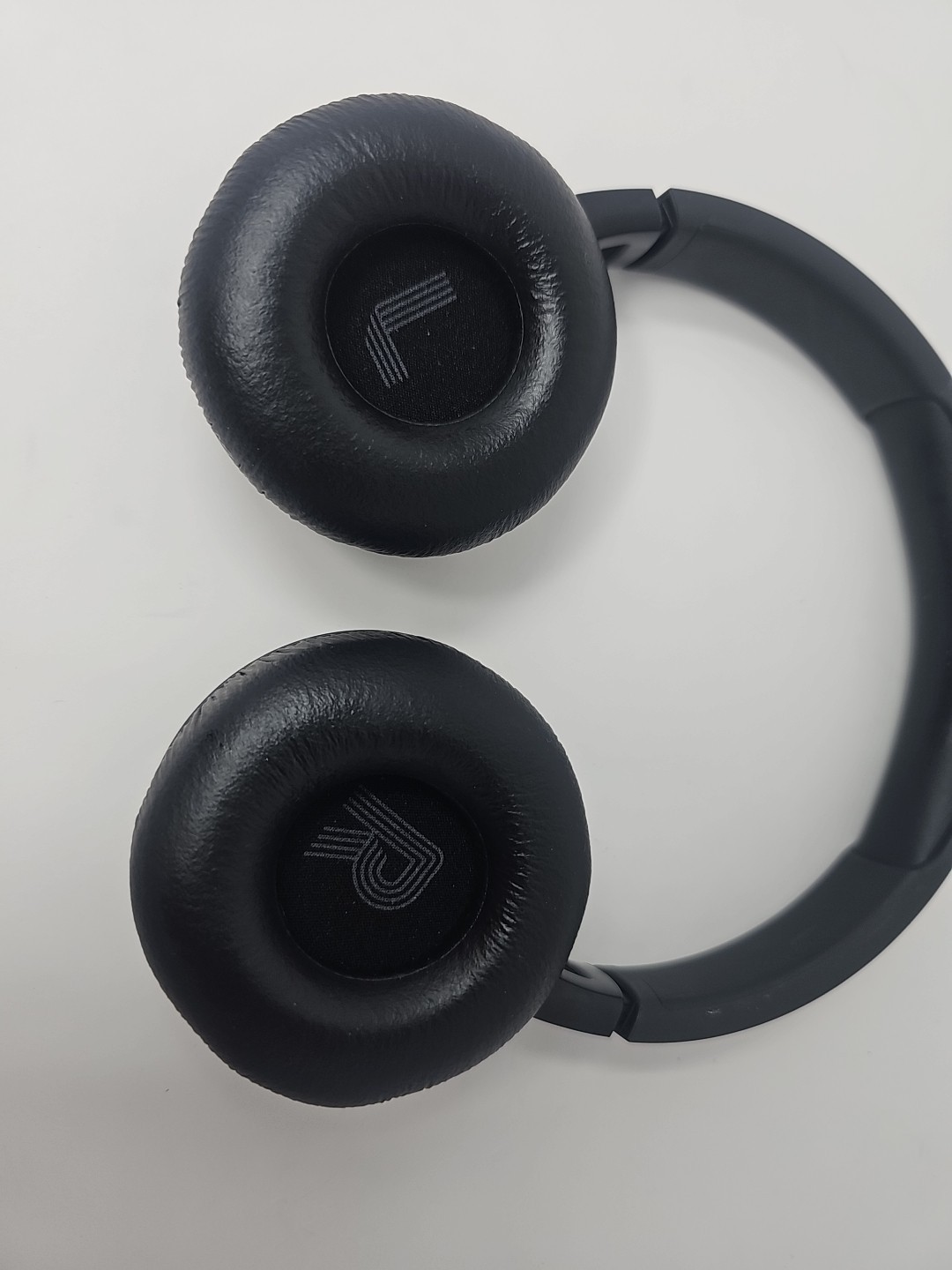 Jbl Tune 670NC Noise Canceling On Ear Headphones – Black