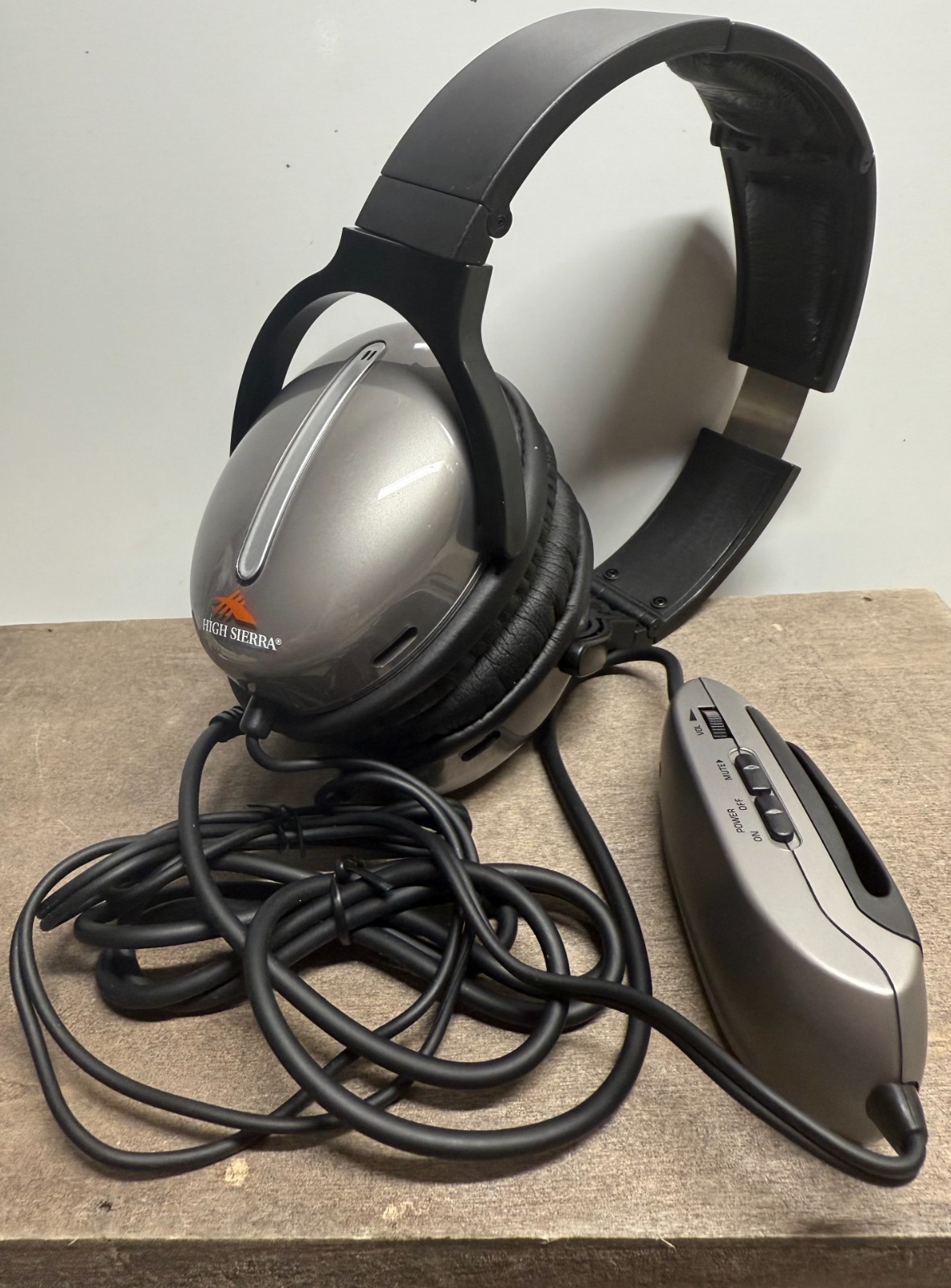 High Sierra Noise-Cancelling Headphones- Fast Ship