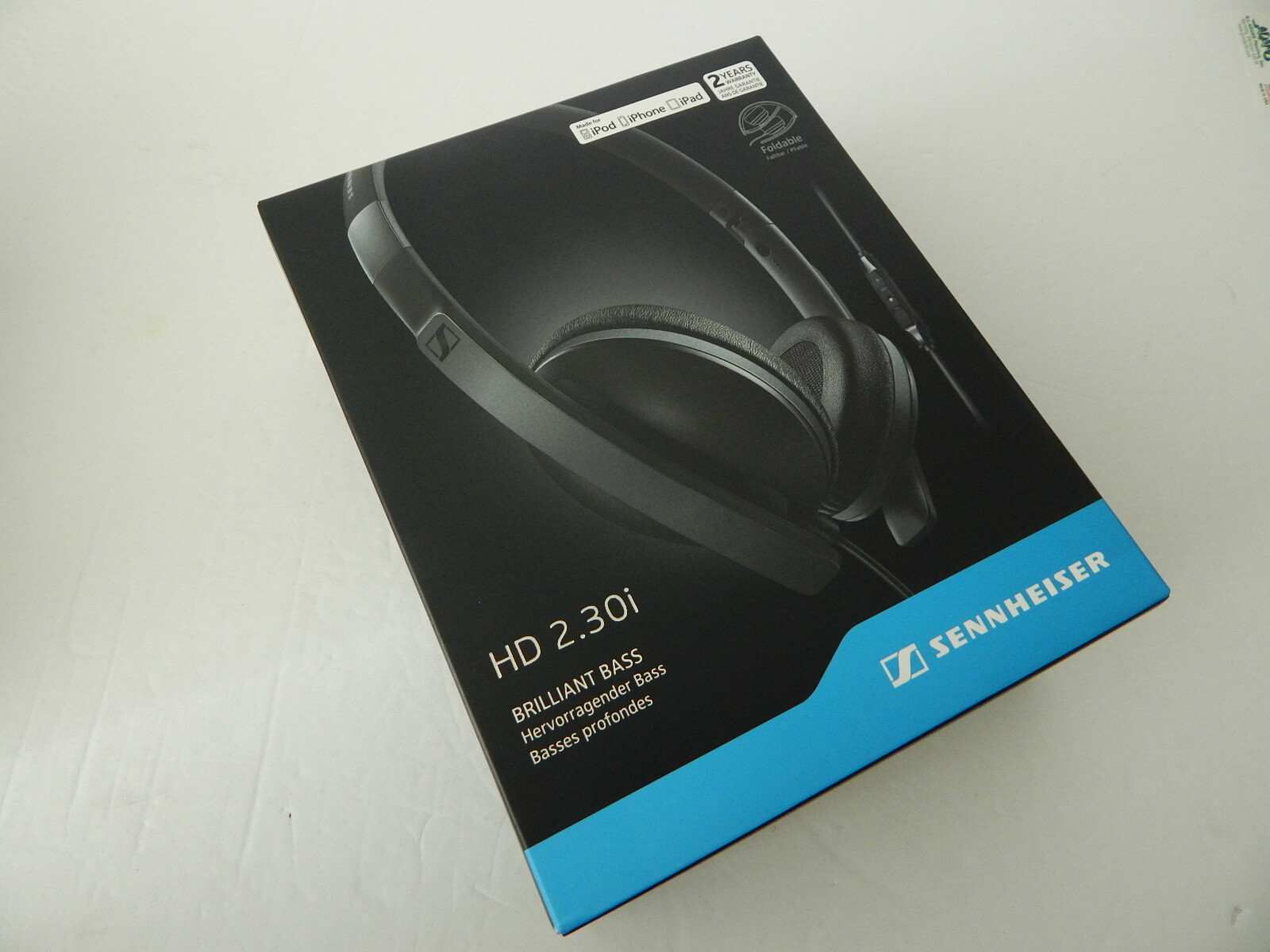 Sennheiser HD2.30i On-The-Ear Stereo Headphones For iPhone & IOS Black New 1PC