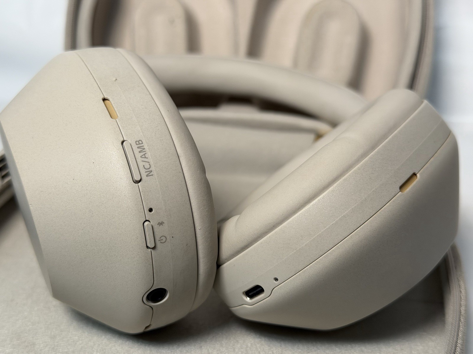 Sony WH-1000XM5 Wireless Noise Cancelling Headphones