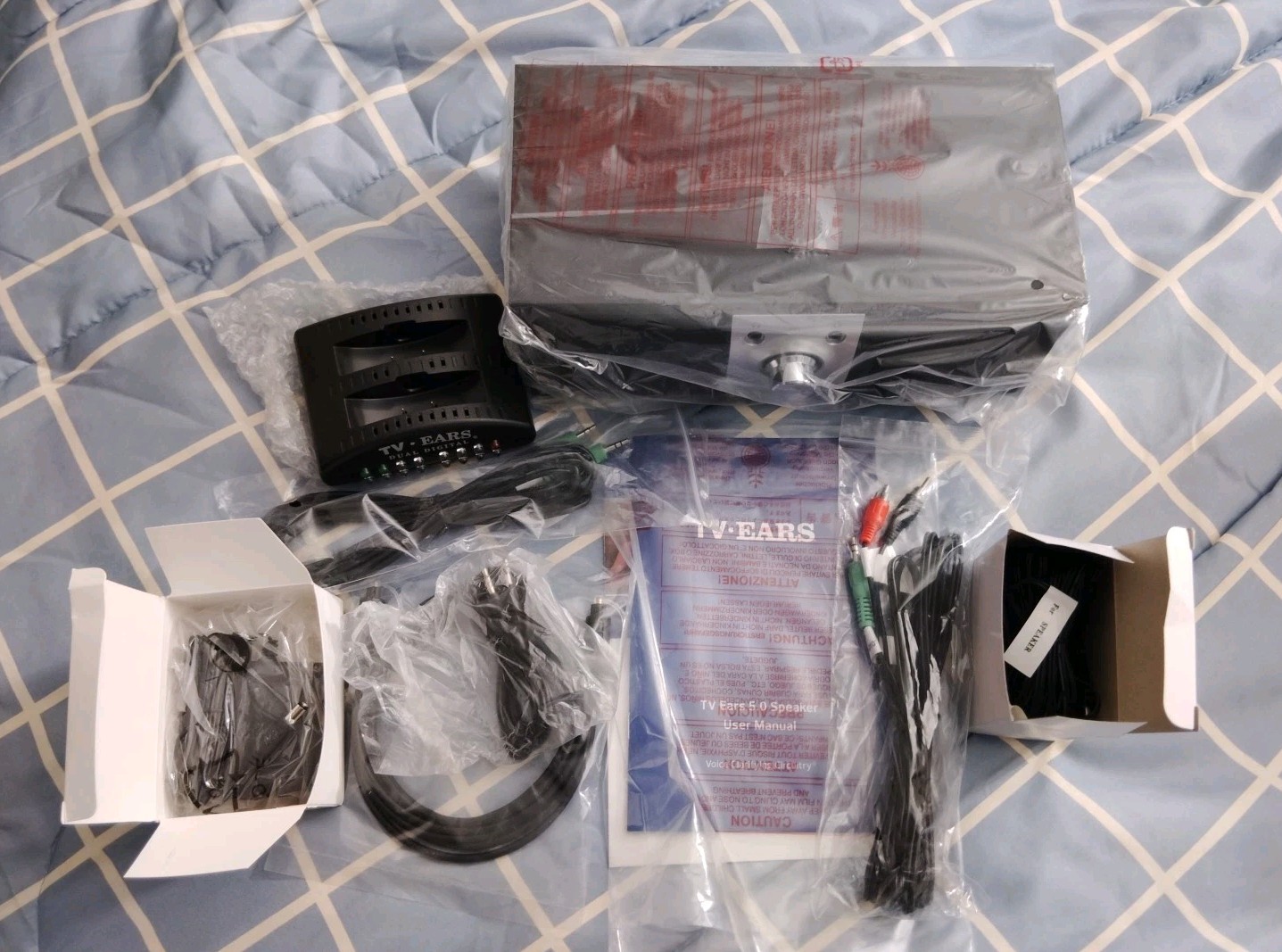 COMPLETE SET TV Ears 5.0 Wireless Speaker, 2 Headsets for People w Hearing Loss