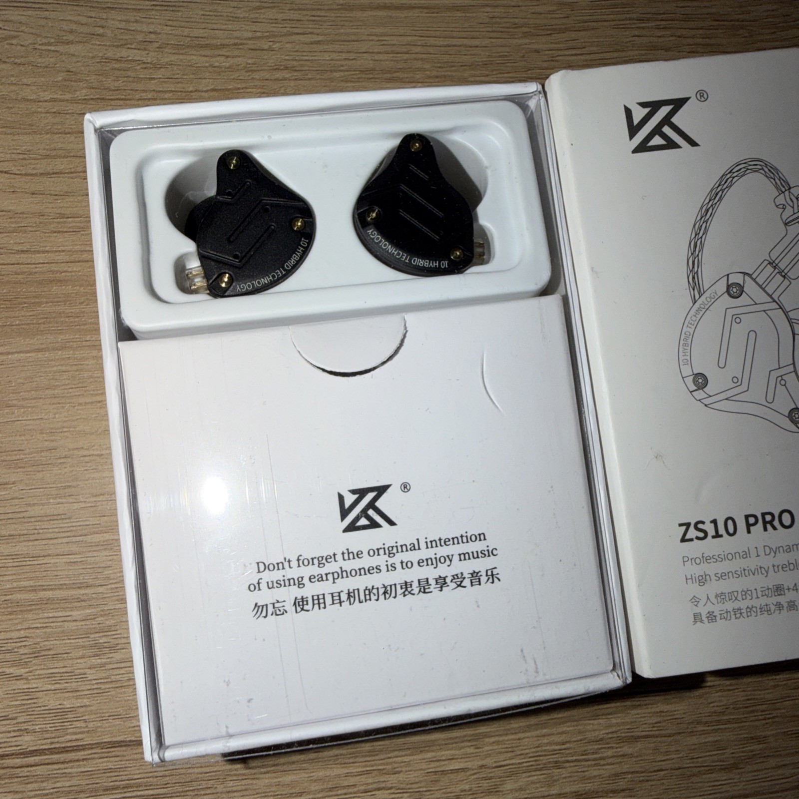 KZ ZS10 Pro, Linsoul 4BA+1DD 5 Driver in-Ear HiFi Metal Earphones, Black