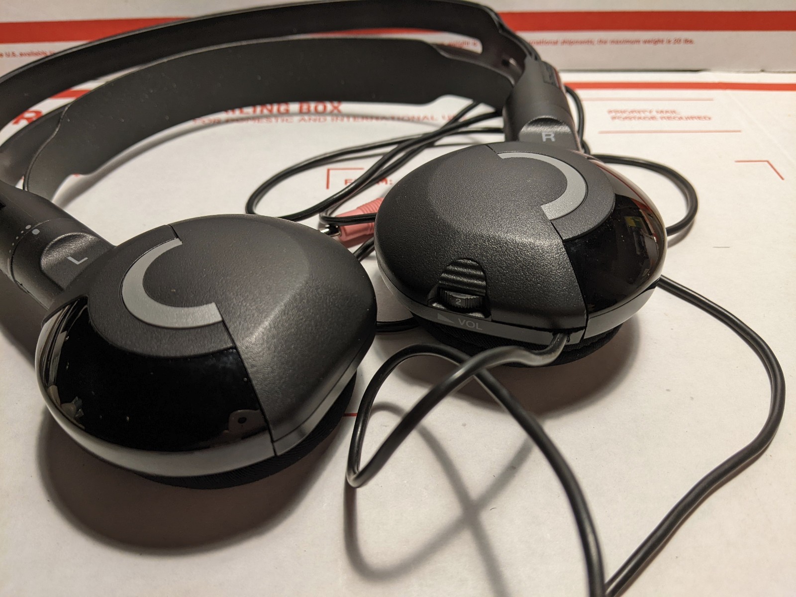 2005-2018 Honda Odyssey Pilot Modified 3.5mm Wired Headphone (39597-SJK-0000)