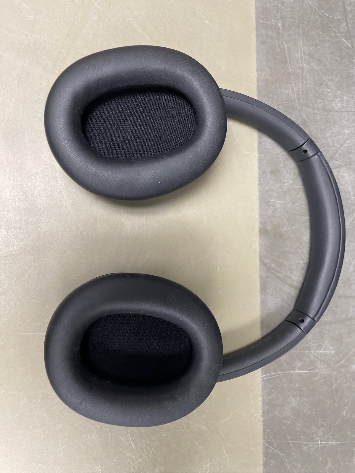 Sony WH-CH720N Noise Canceling Wireless Headphones Bluetooth Over The Ear Head 3