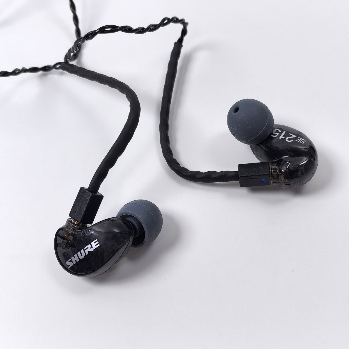 Shure SE215 In-Ear Wired Earphones Headphones Earbuds Sound Isolating Colors