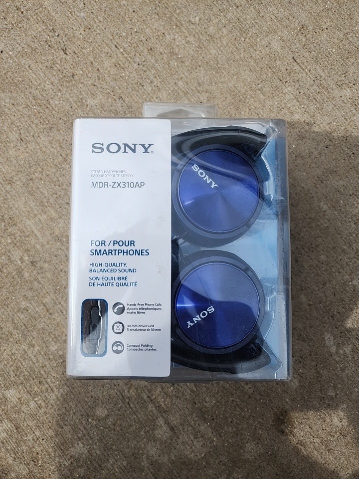 Sony On-the-Ear Wired Built In Mic Headphones- Blue (MDR-ZX310APLZ) BRAND NEW