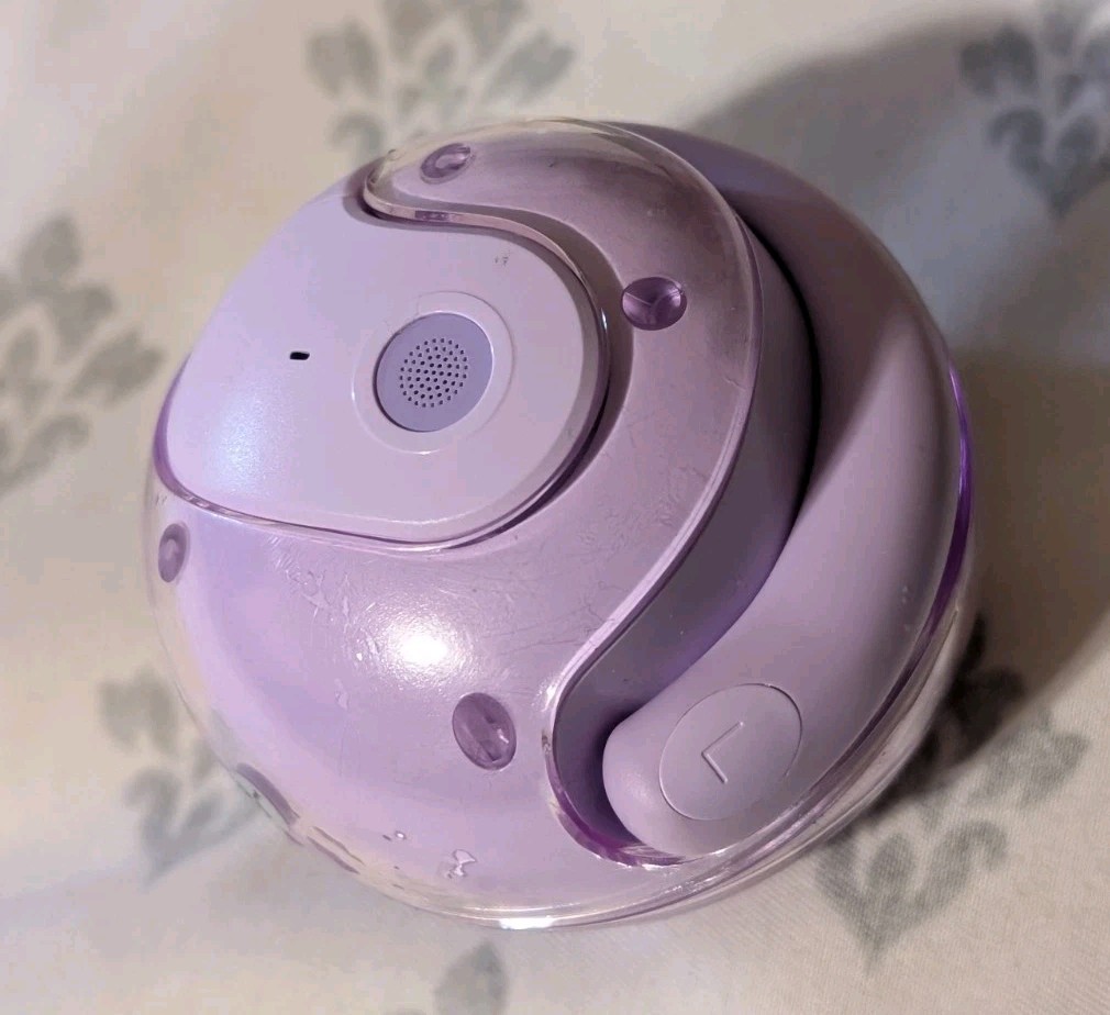 BT Earbuds Purple Lavender Round stylish charging station Workout Run new