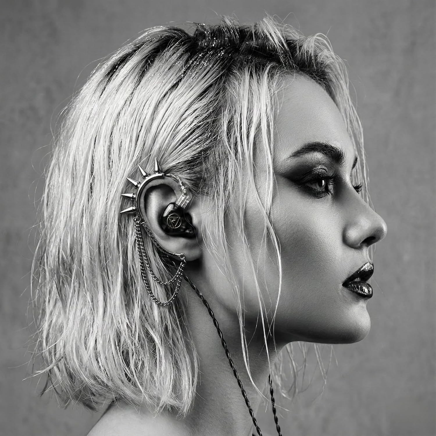 26-Driver Wired IEM in Ear Monitor with 8mm Dynamic + 10 Knowles + 2 Sonion BA