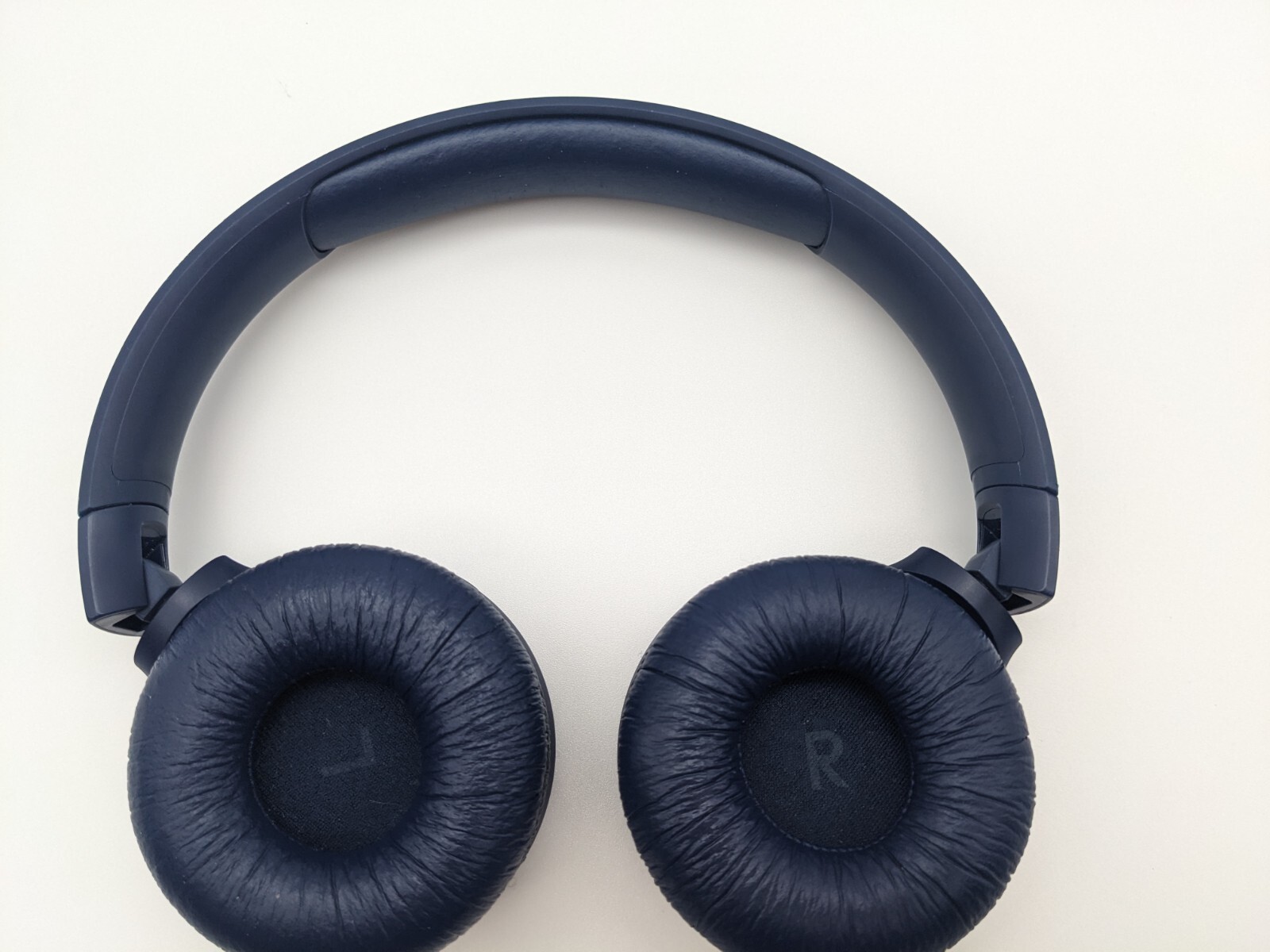 JBL Tune 510BT Wireless on-ear headphones Tested