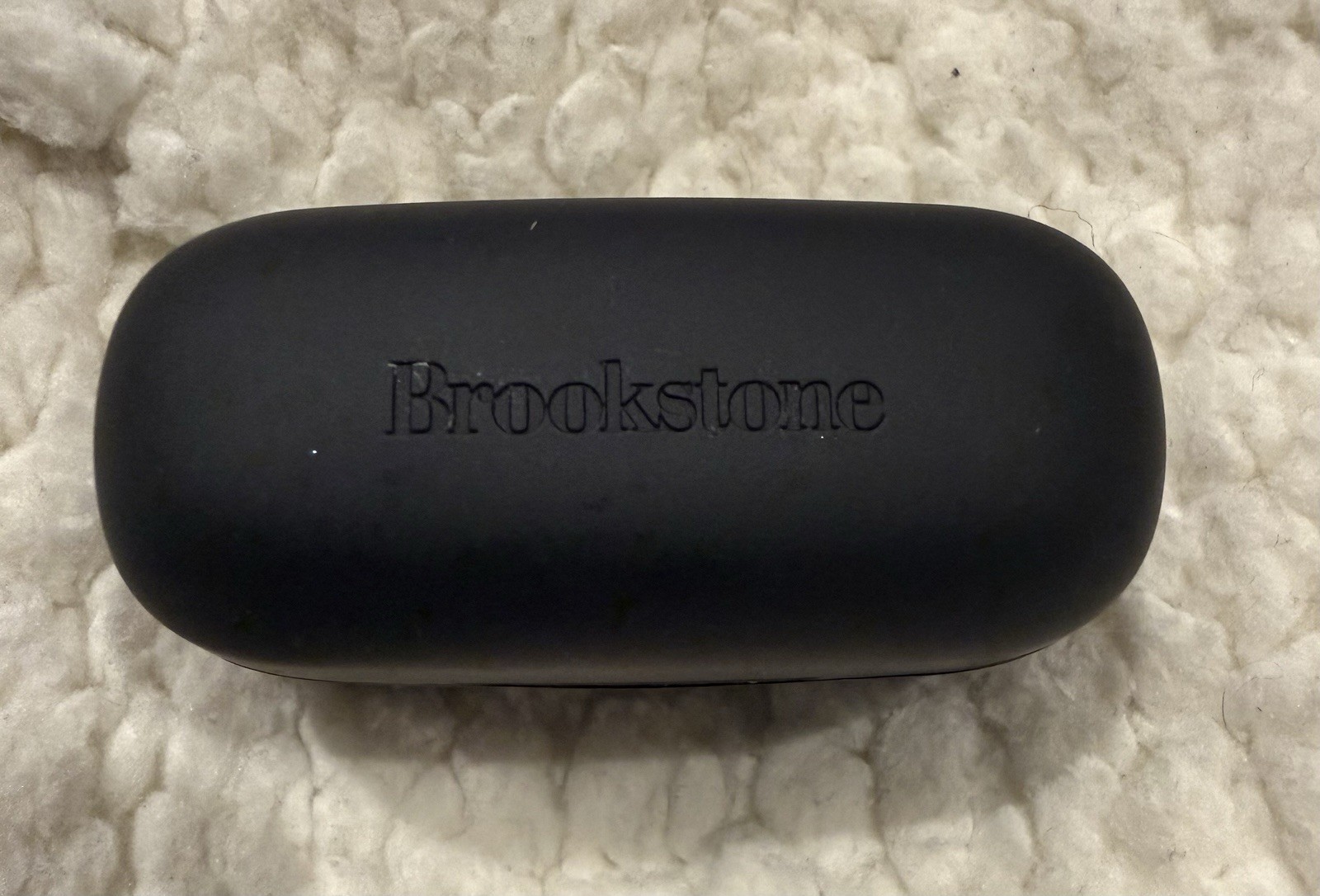 Brookstone In Ear Black Ear Pods With Charging Case