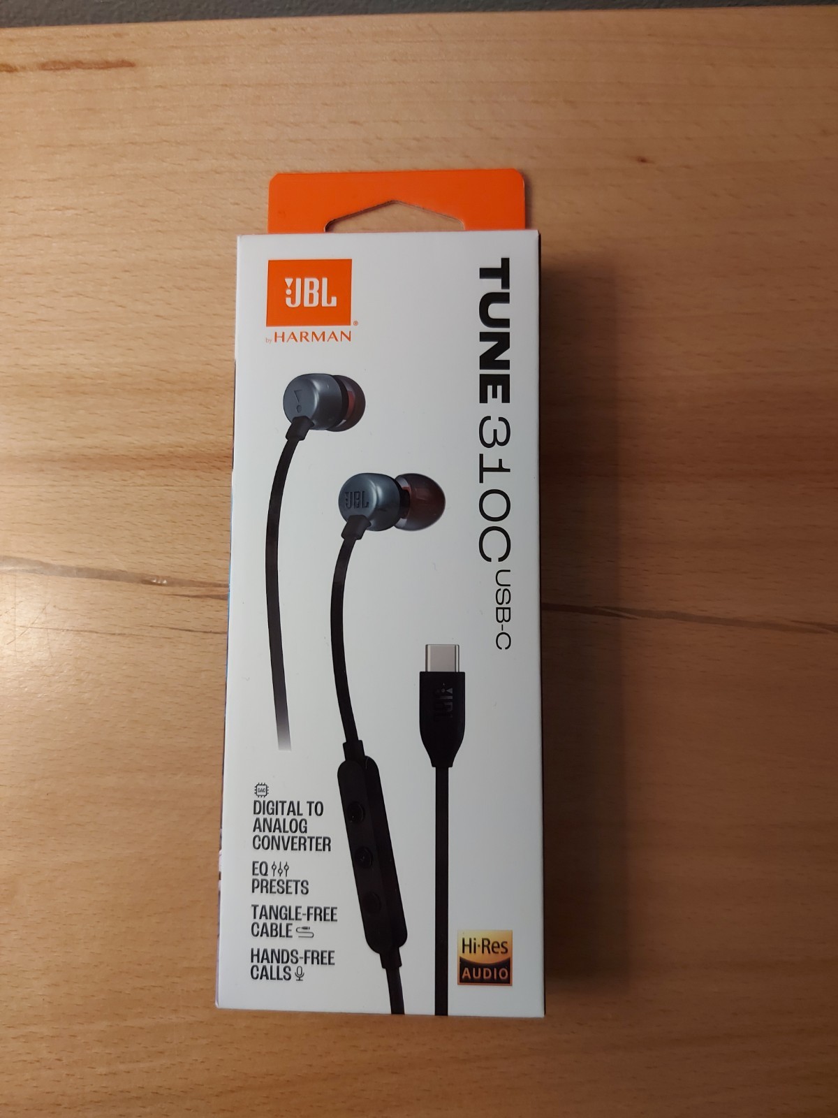 JBL Harman Tune 310C In-Ear USB-C Earbuds – Wired Headphones – New in Box