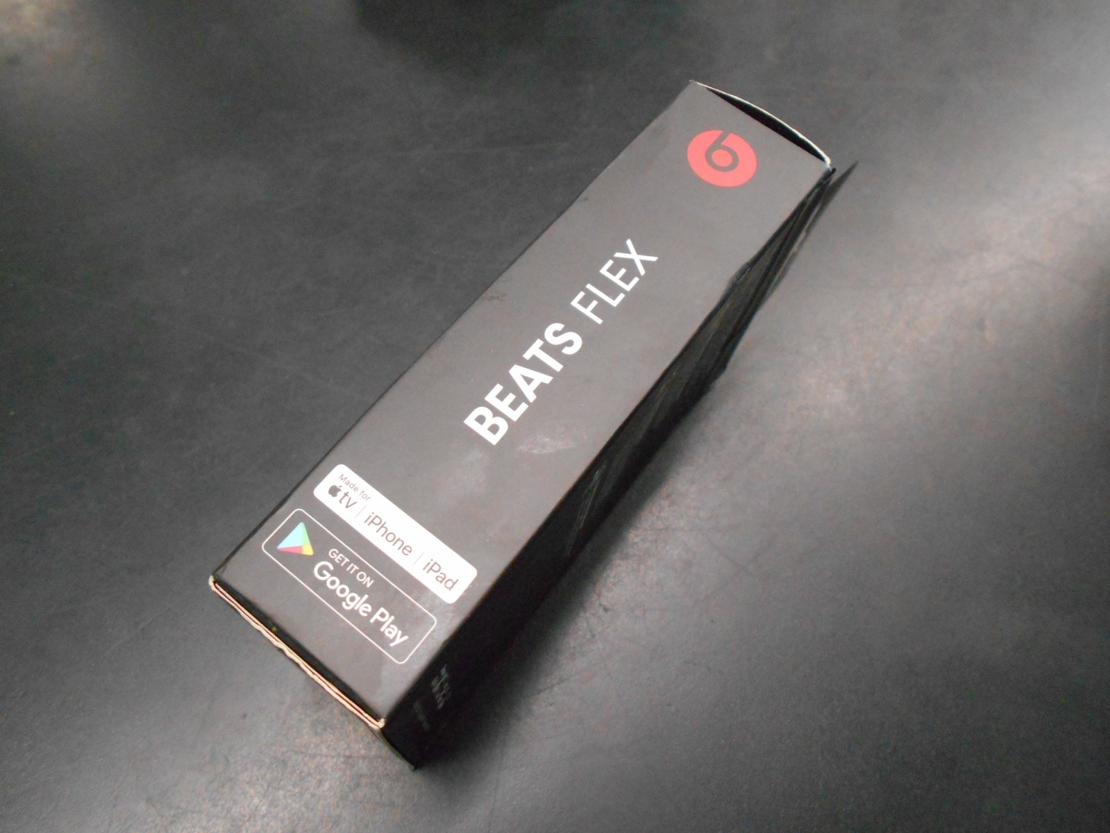 NEW!! Beats by Dr. Dre Flex Wireless Neckband Earphones 12 HR Battery – Yellow