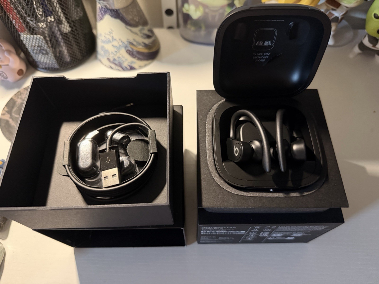 Beats by Dr. Dre Powerbeats Pro In-Ear Wireless Earphones – Black (MY582LL/A)