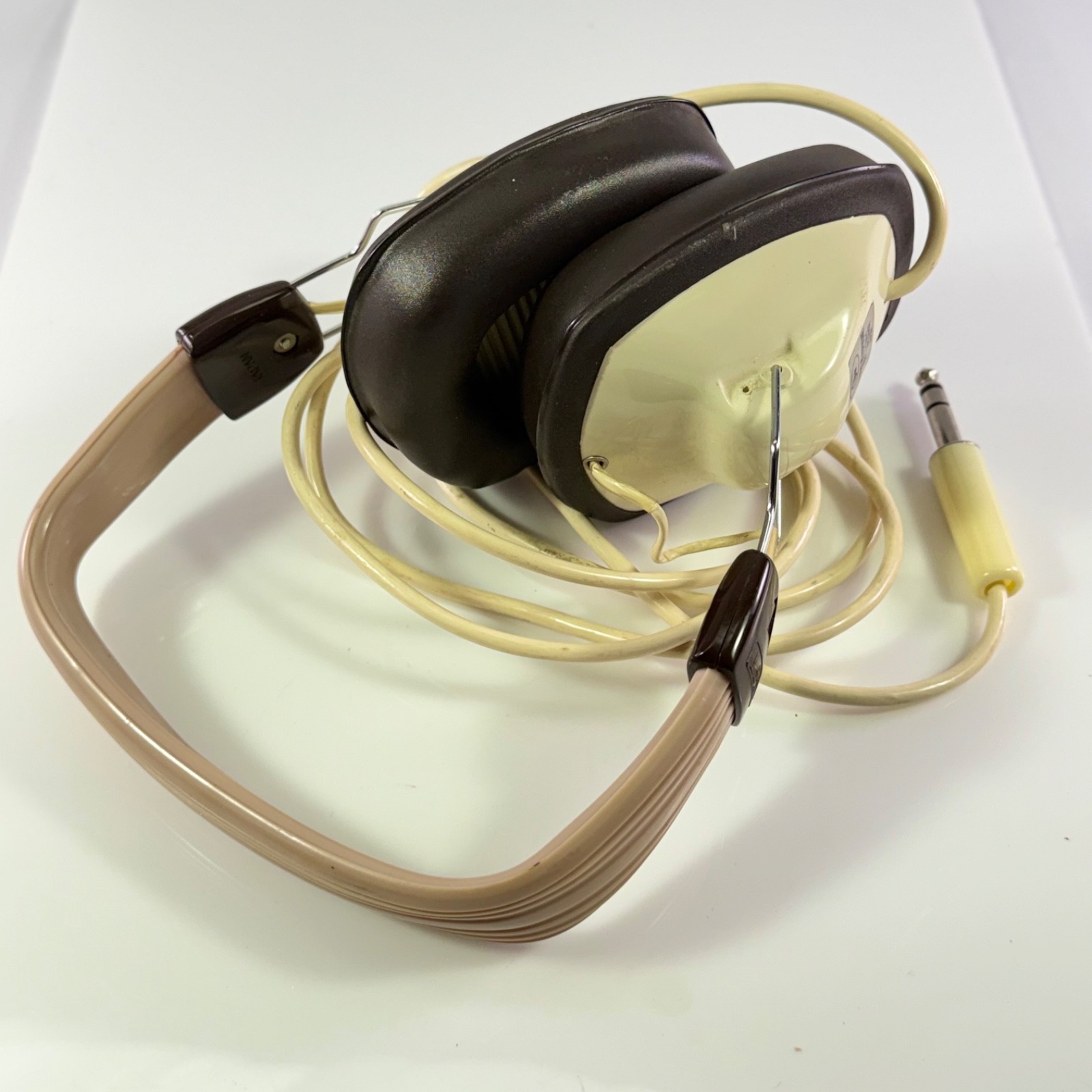 Pioneer SE-4GH Vintage Stereo Headphones 8 Ohm Made in Japan Tested Working