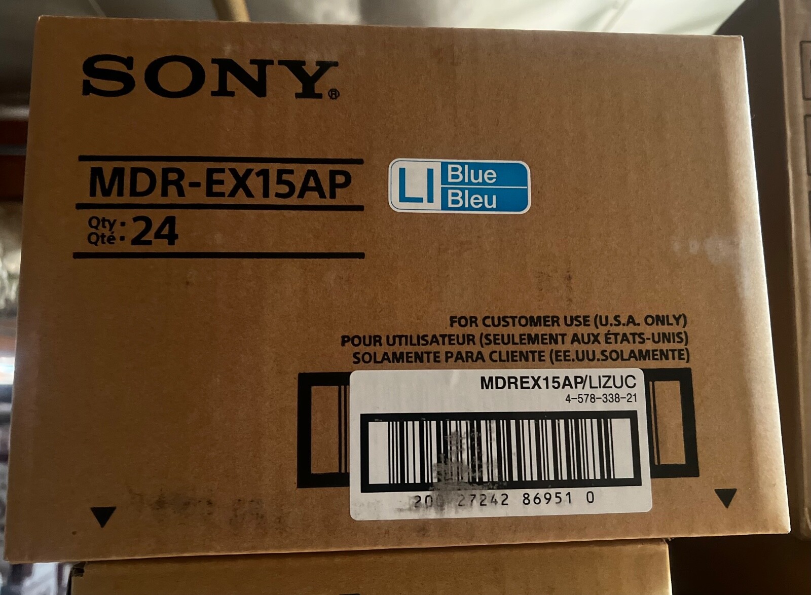 Lot of 24 – Sony MDREX15AP Stereo In-Ear Earbud Lightweight with Microphone Blue