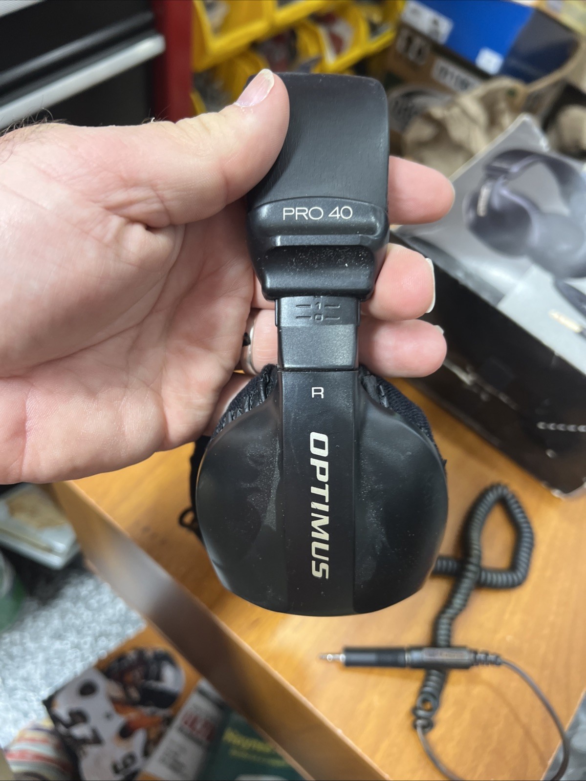 Radio Shack Optimus Pro 40 Headphones Open Box. Untested. Ear Pads Need Replace
