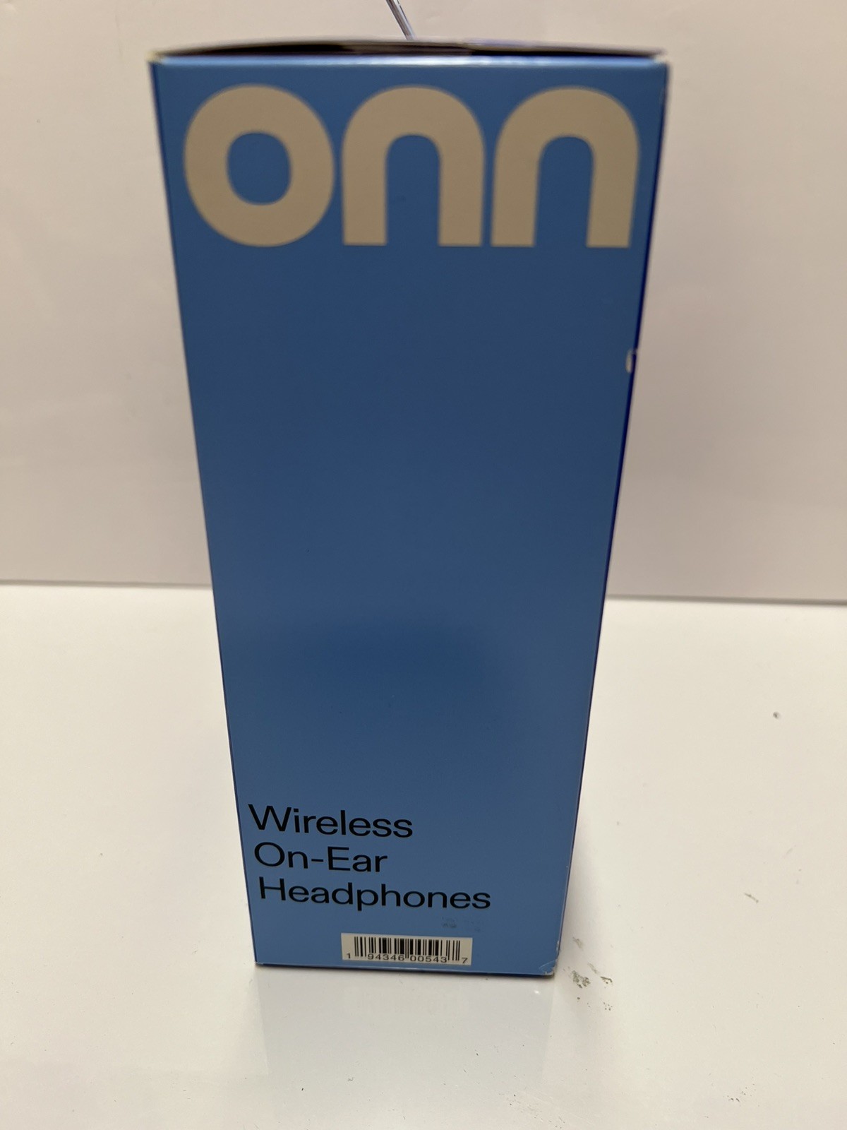 Onn High Definition On-Ear Headphones Wireless Or Wired With Built In Microphone